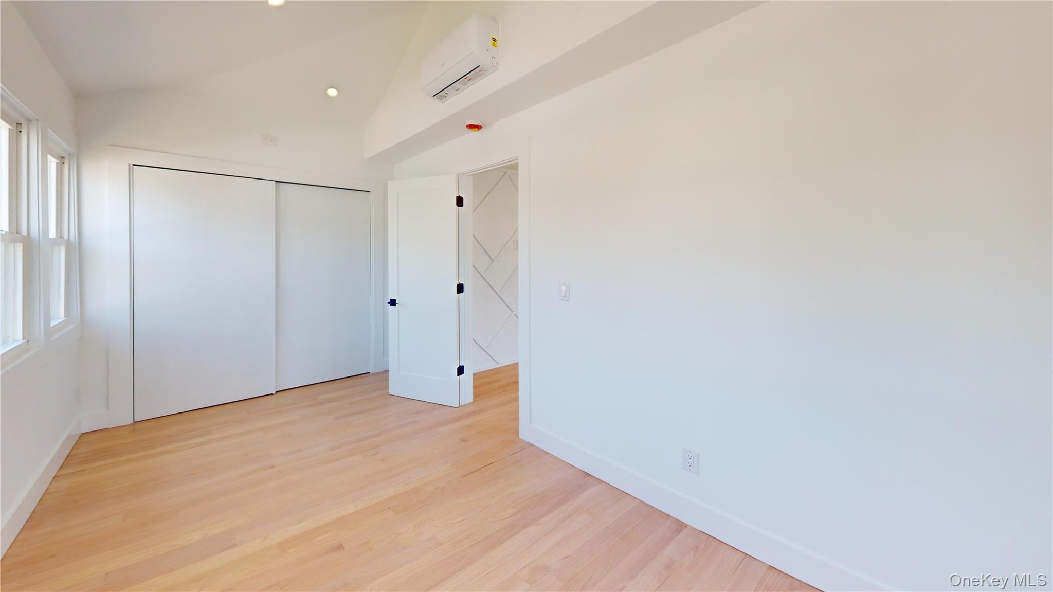 9 Franklin Street Property Photo 24