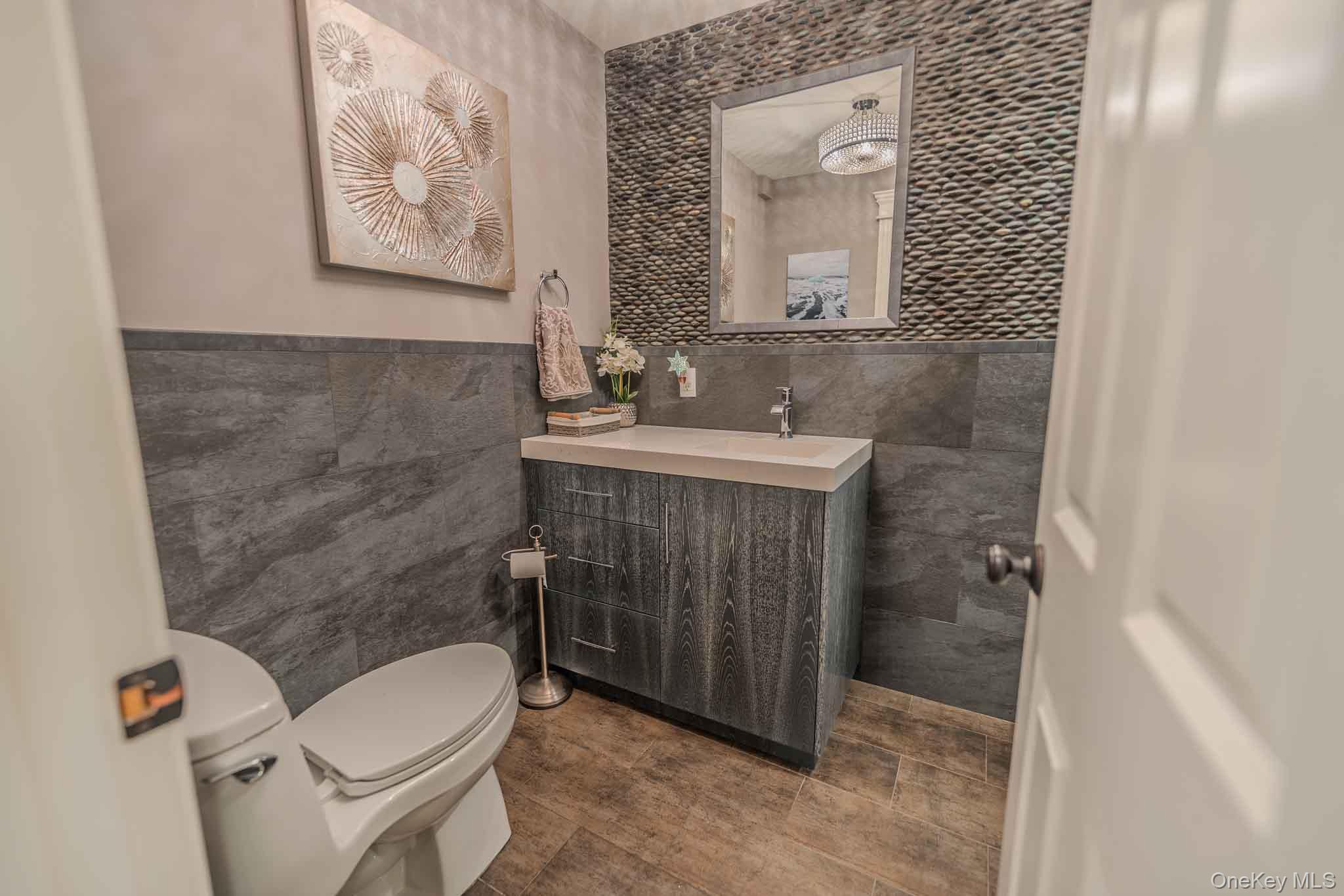 8 Feather Lane Property Photo 19