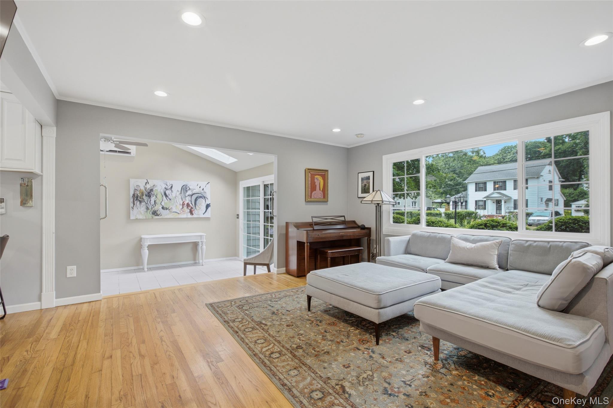 142 7th Street Property Photo 3