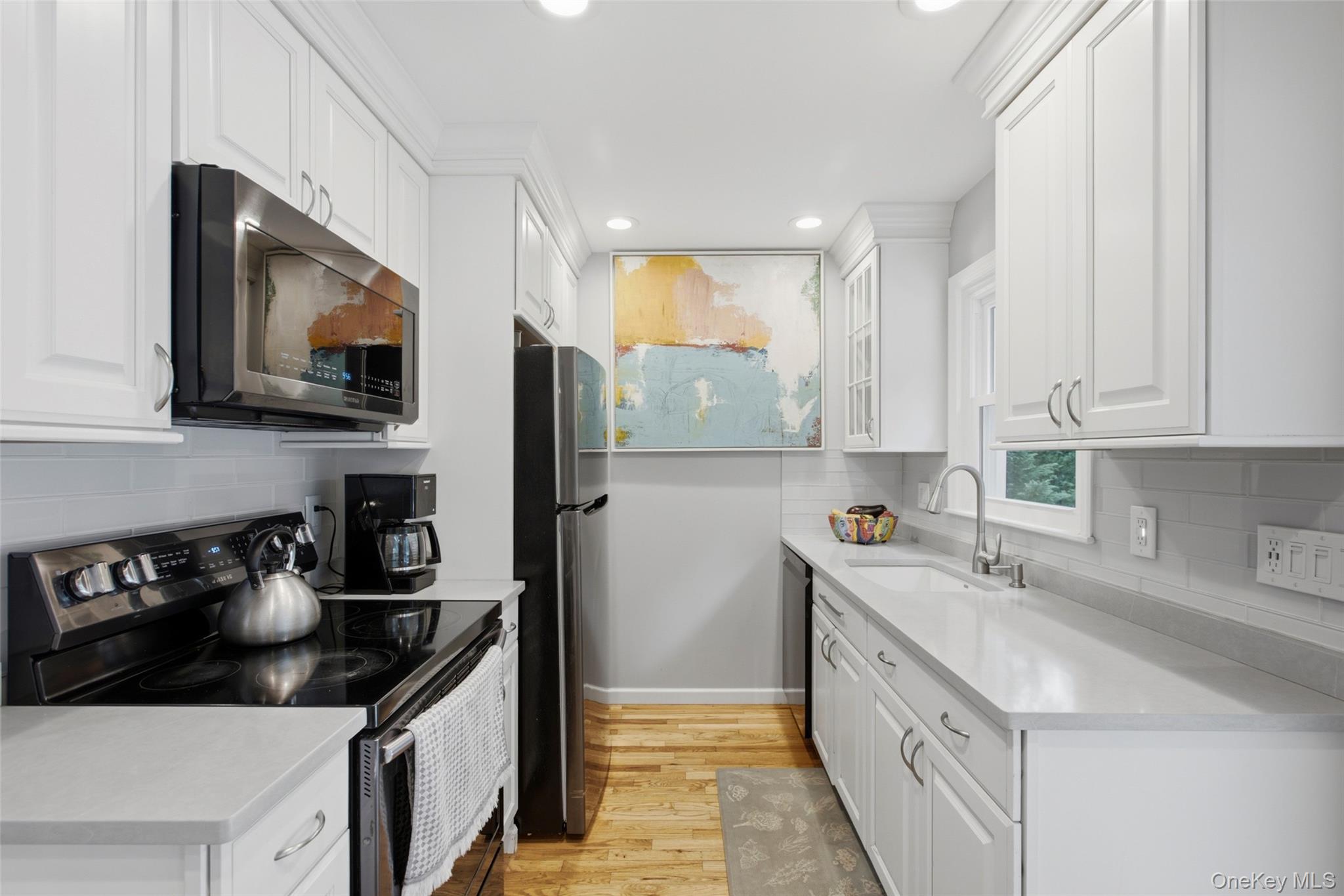 142 7th Street Property Photo 7