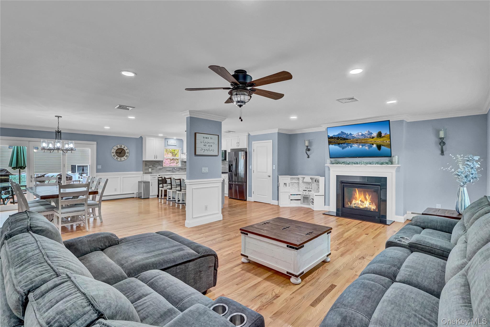 4 Saint Marks Place Property Photo 11