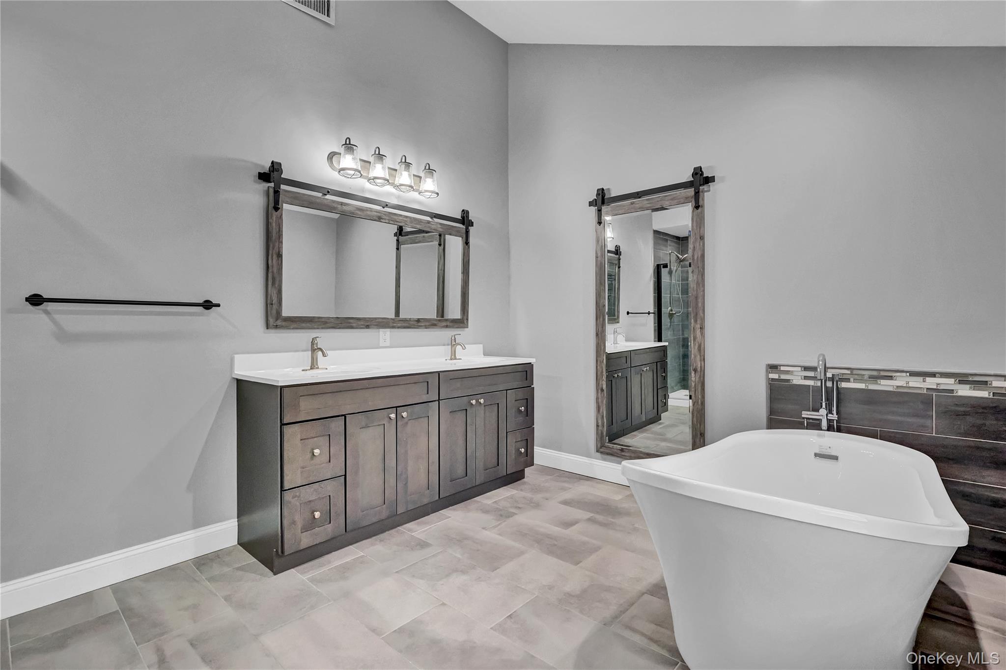 4 Saint Marks Place Property Photo 29