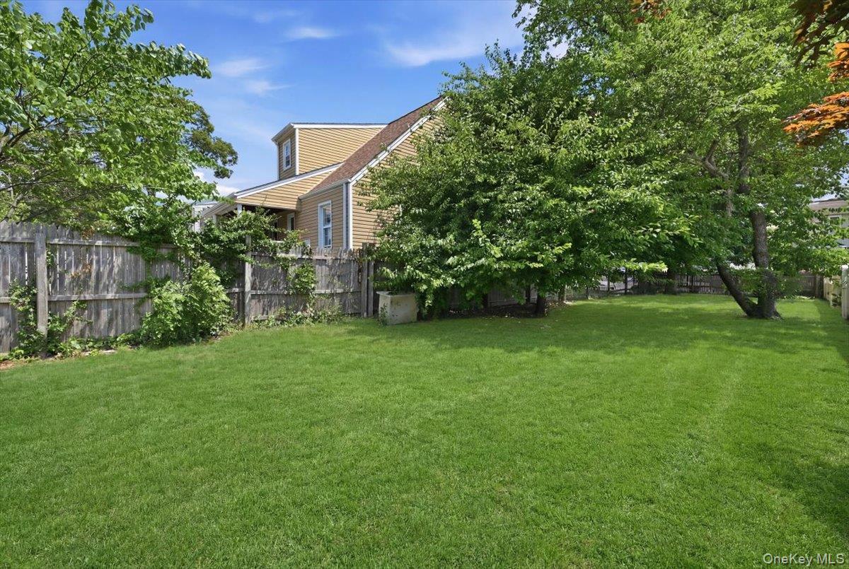 2169 Wantagh Avenue Property Photo 11