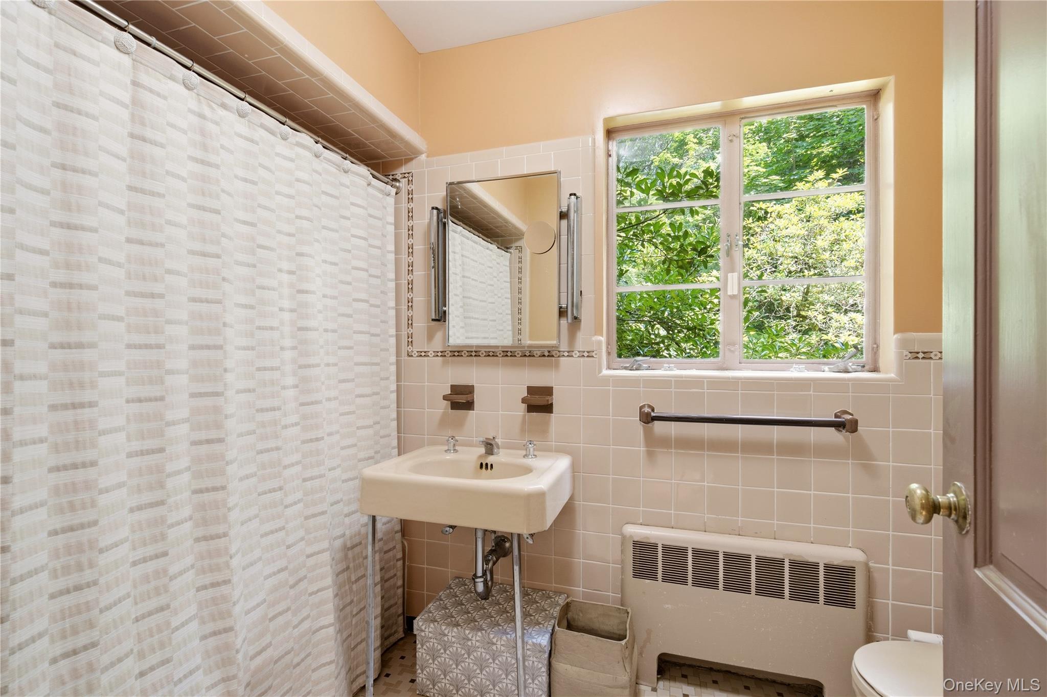 790 Bryant Avenue Property Photo 25