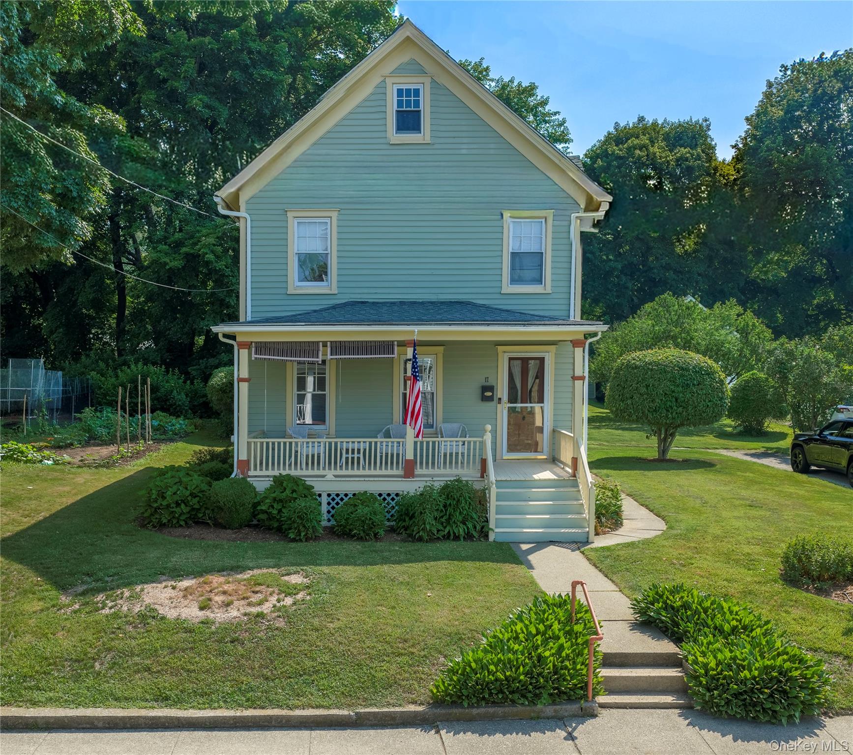 17 Spring Street Property Photo 2