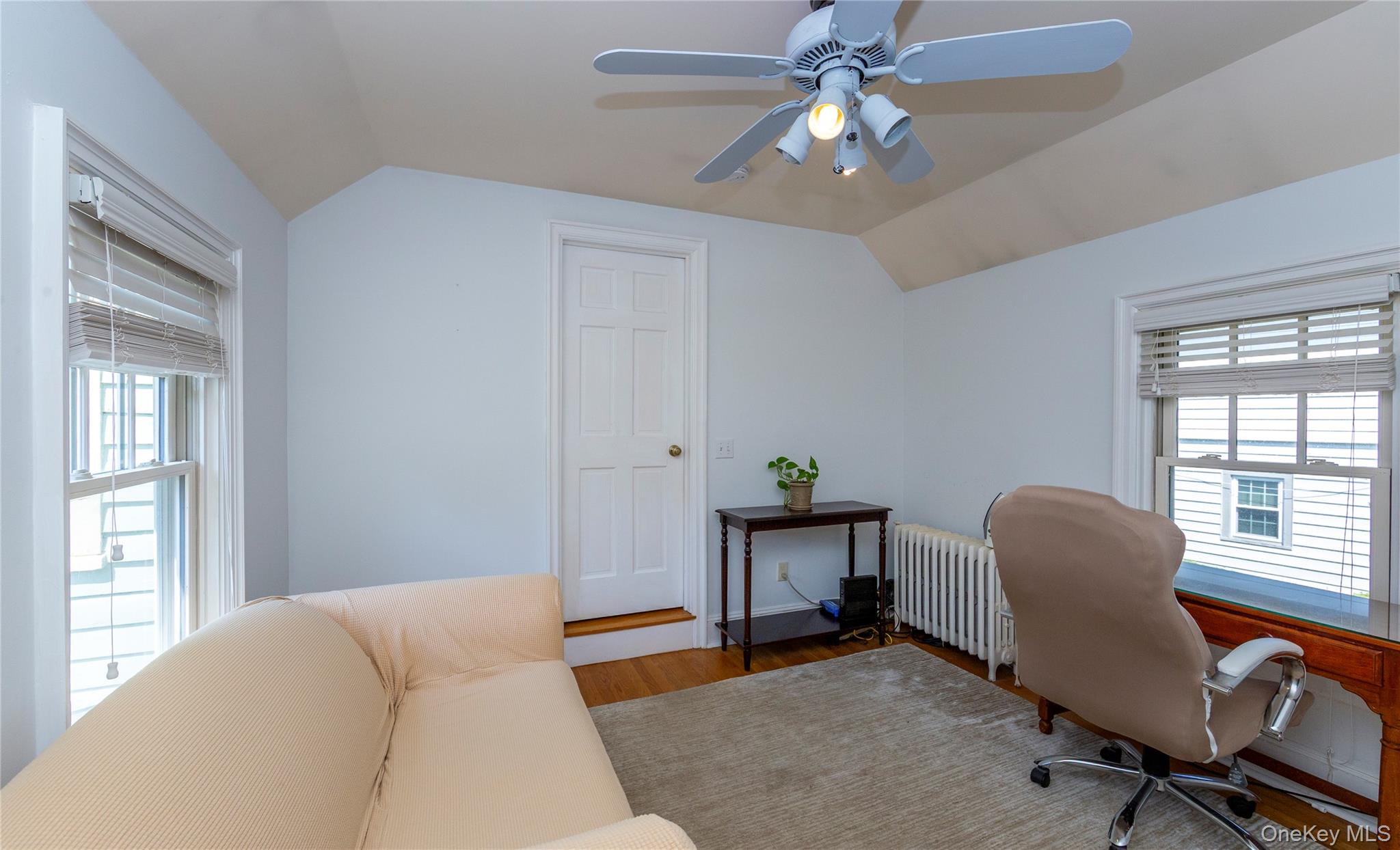 17 Spring Street Property Photo 32