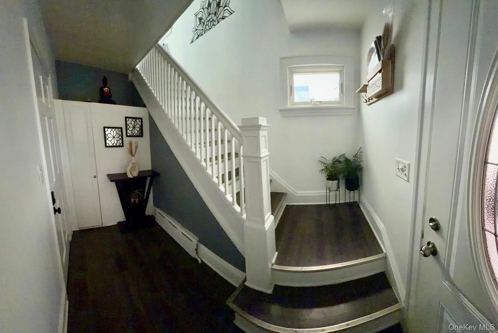 46 E Melrose Street Property Photo 9