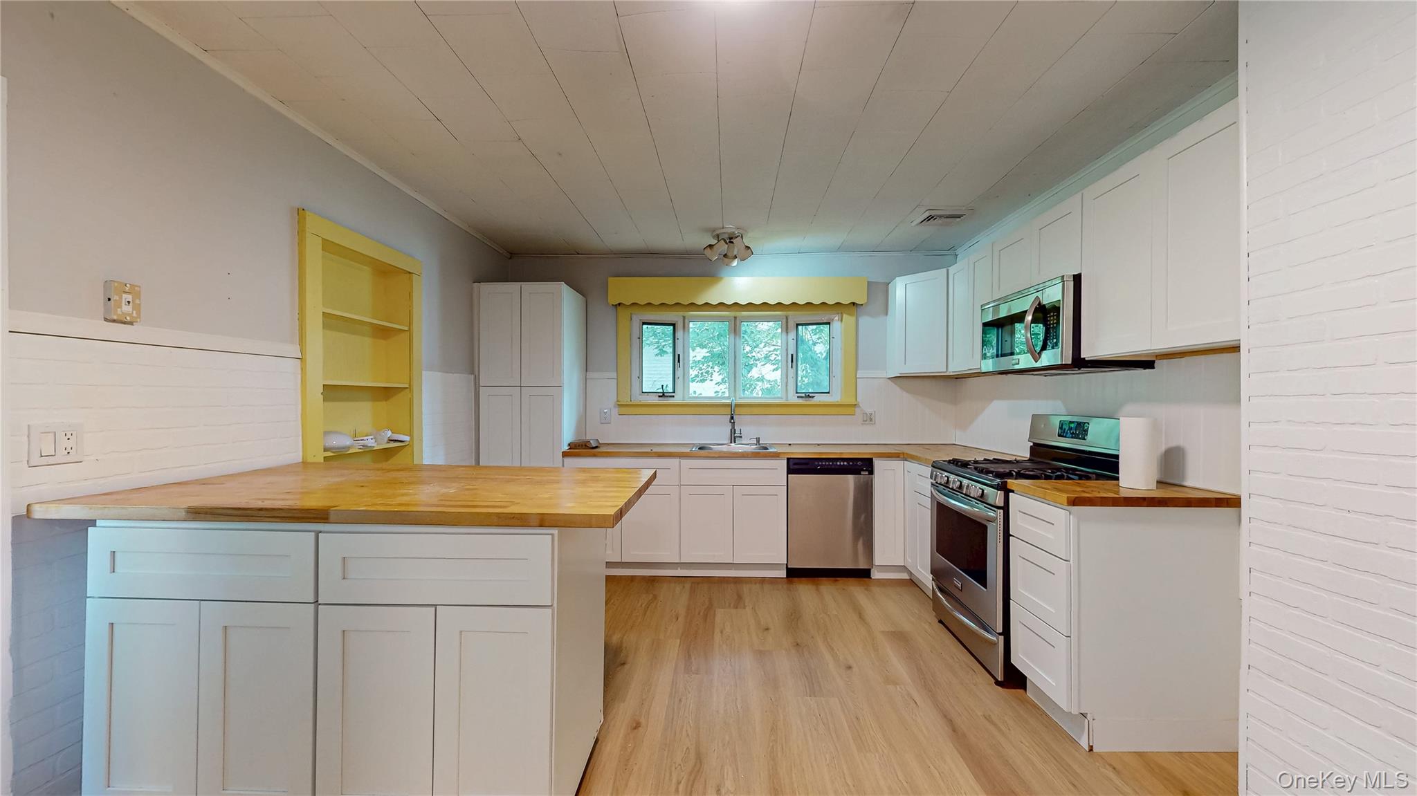 1 Orchard Street Property Photo 6