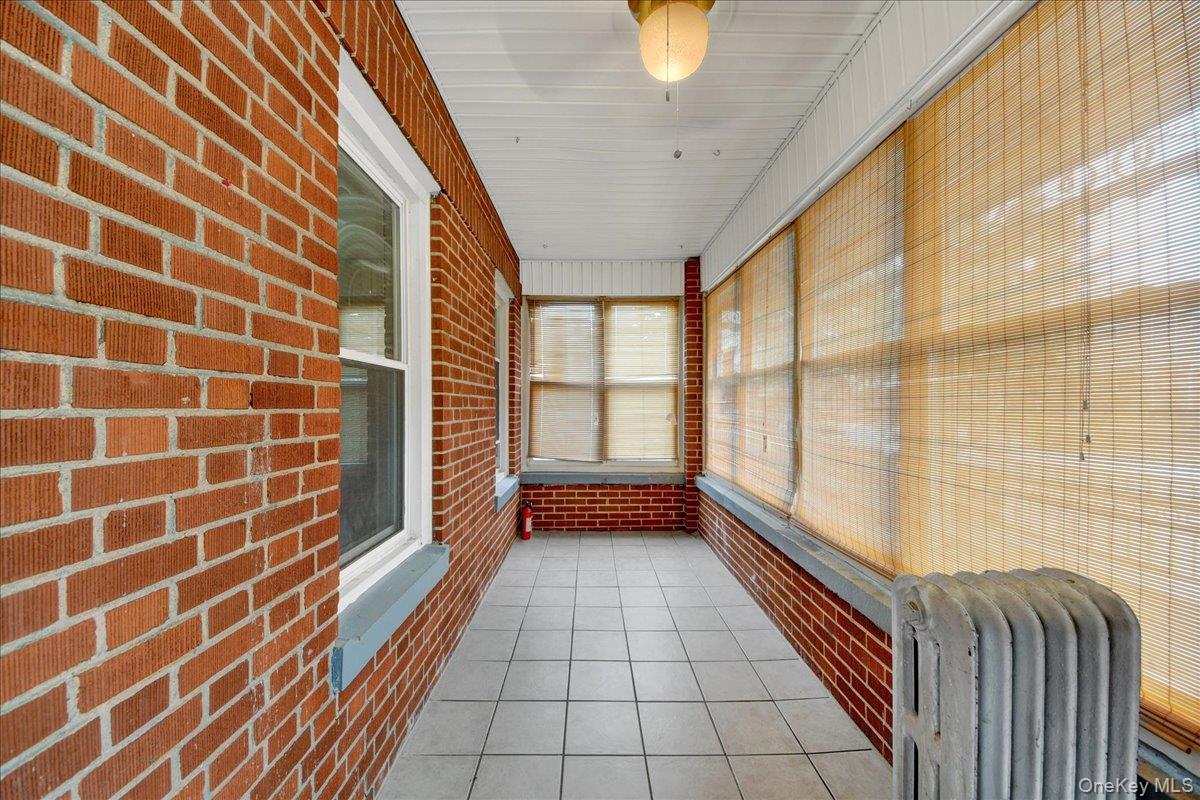 562 Underhill Avenue Property Photo 7