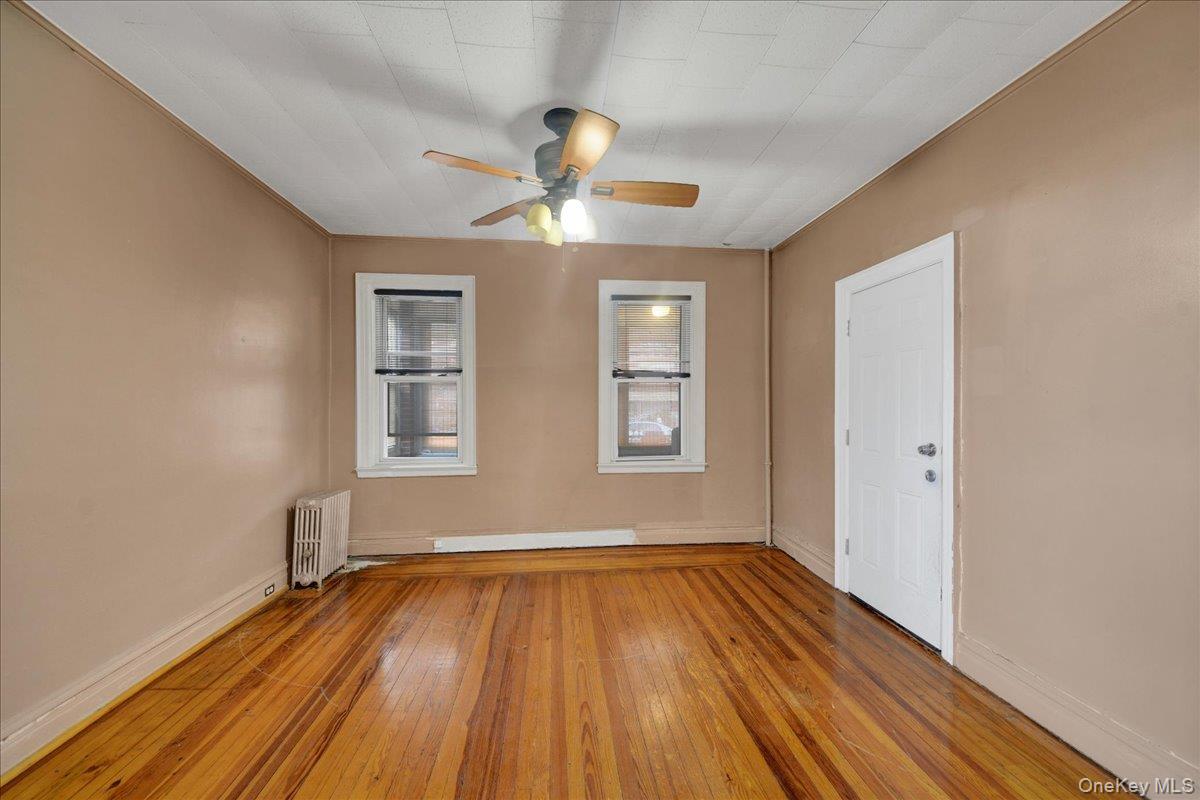 562 Underhill Avenue Property Photo 16