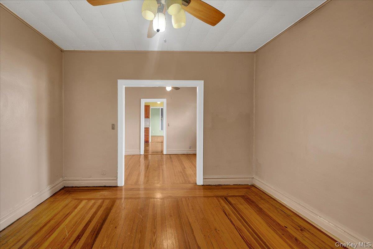 562 Underhill Avenue Property Photo 17