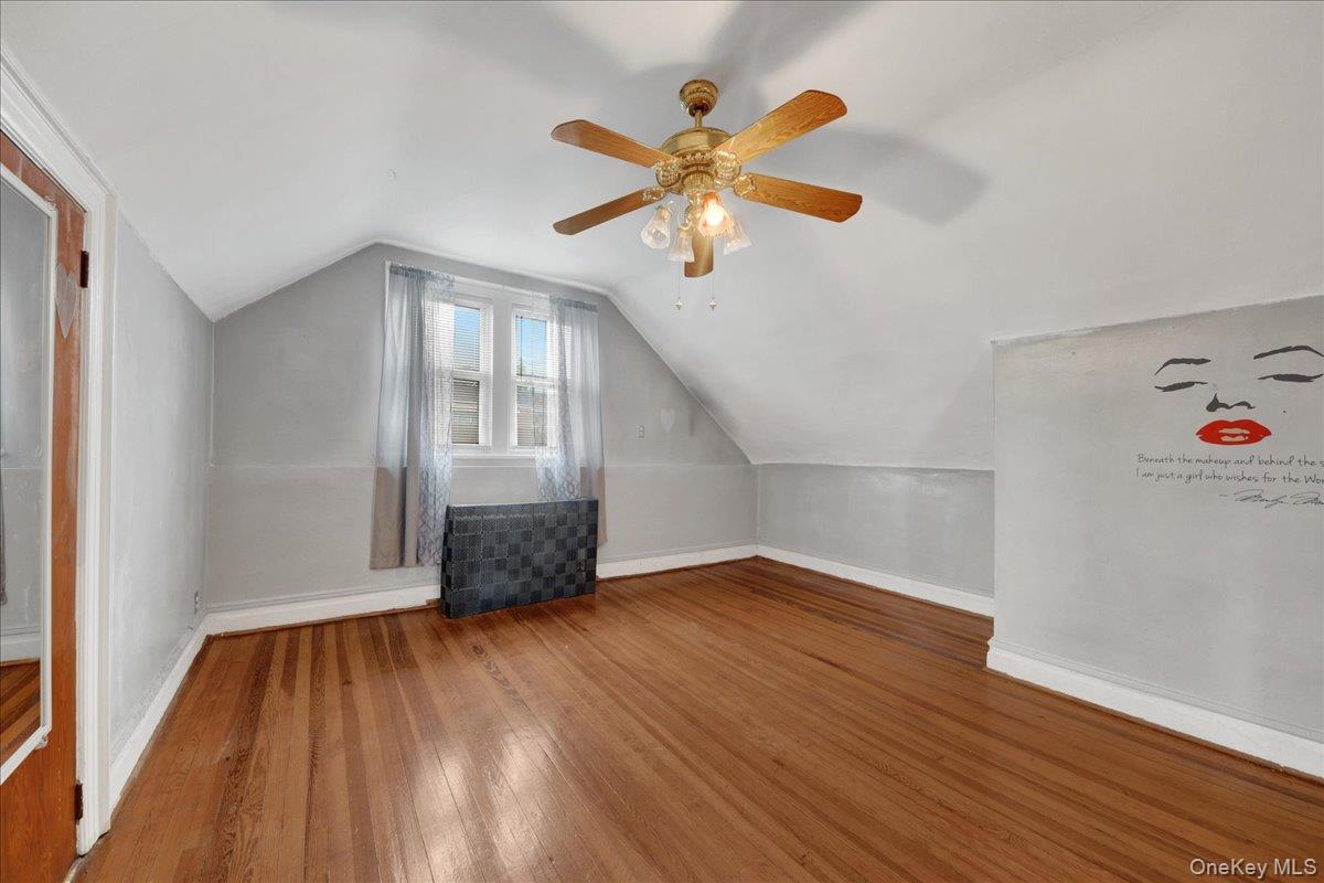 562 Underhill Avenue Property Photo 20