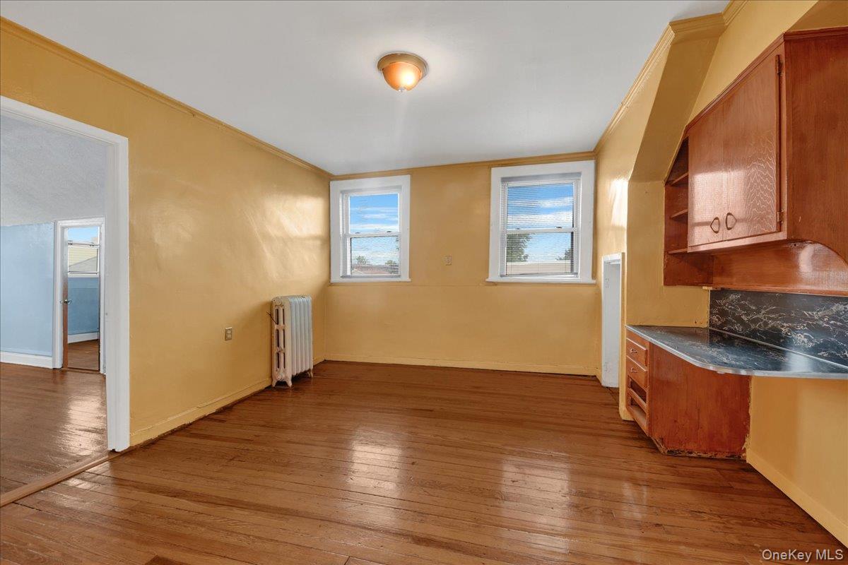 562 Underhill Avenue Property Photo 22