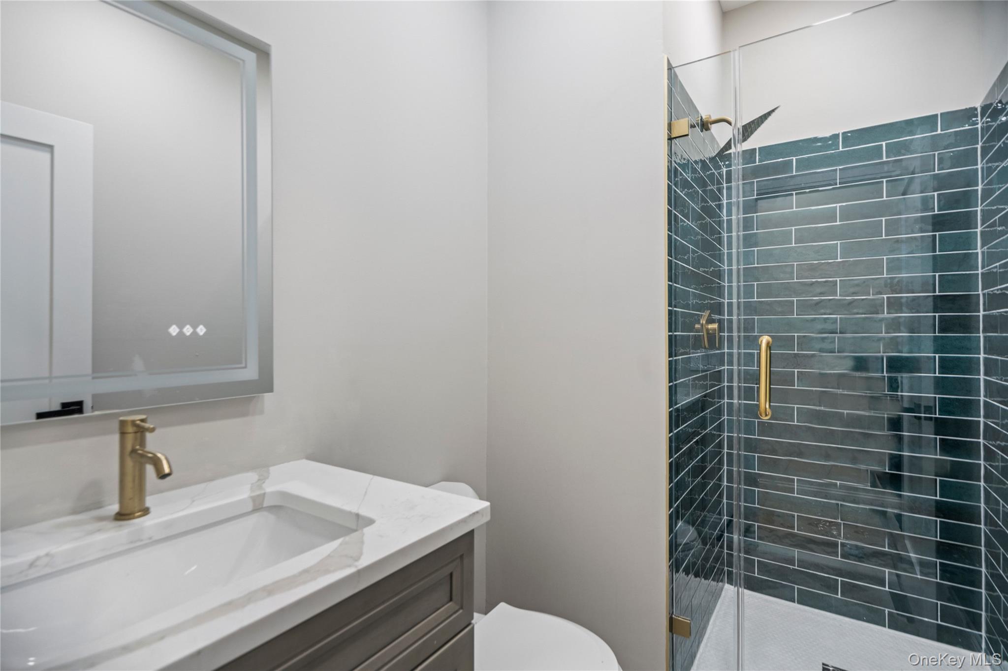 41 Cove Road Property Photo 34