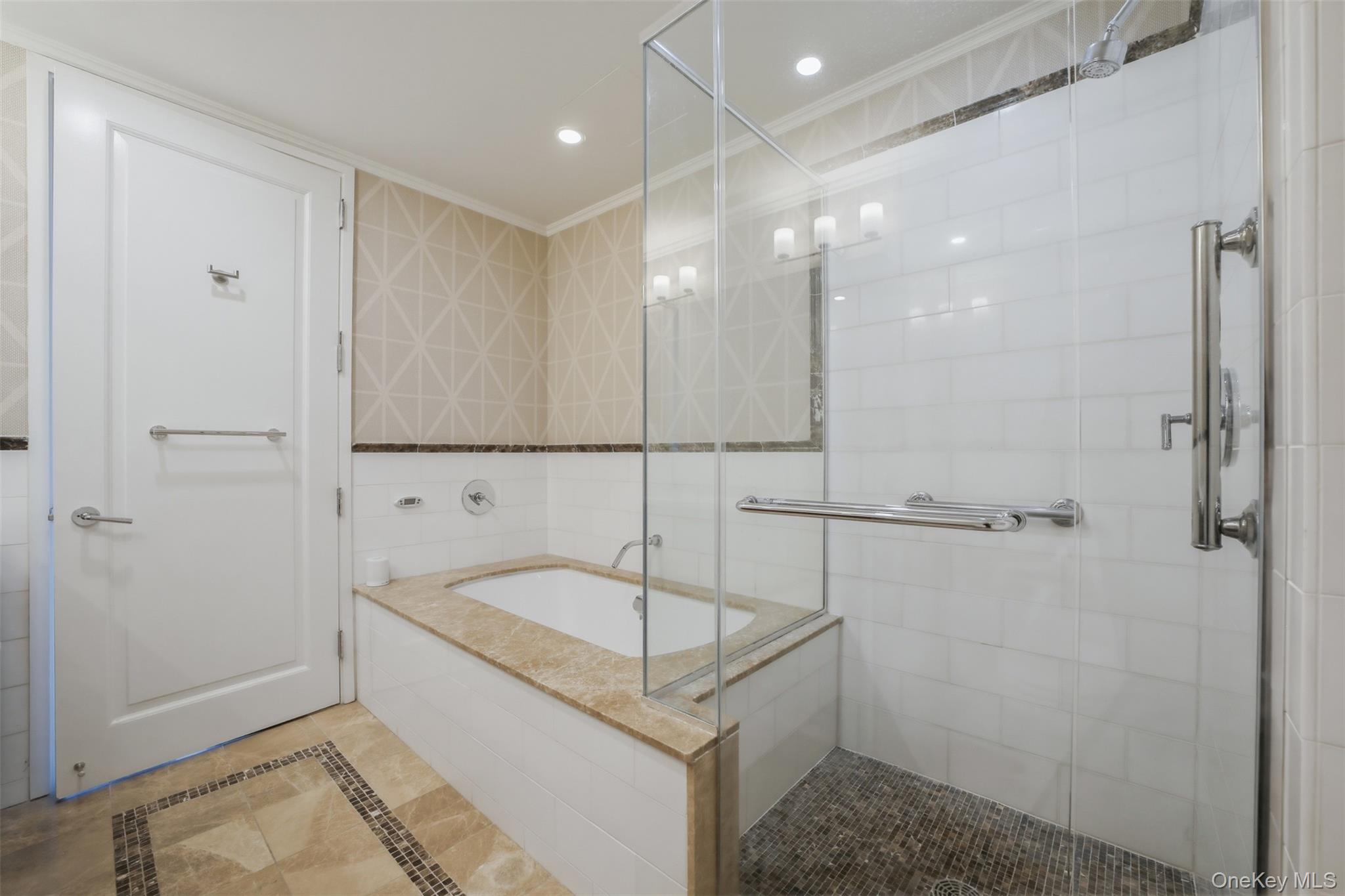 175 Huguenot Street 2503 Property Photo 24