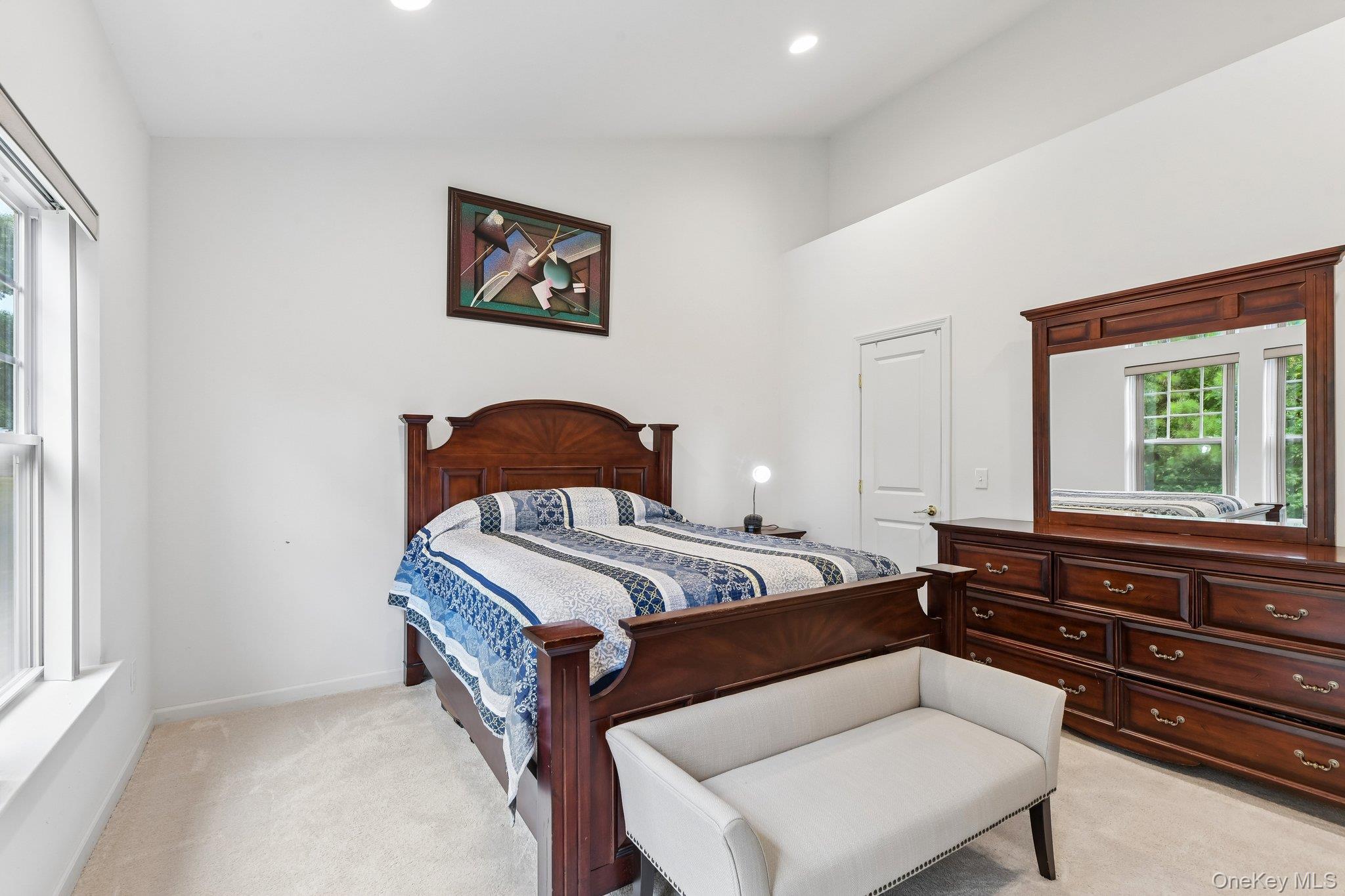 33 Greentree Court Property Photo 15