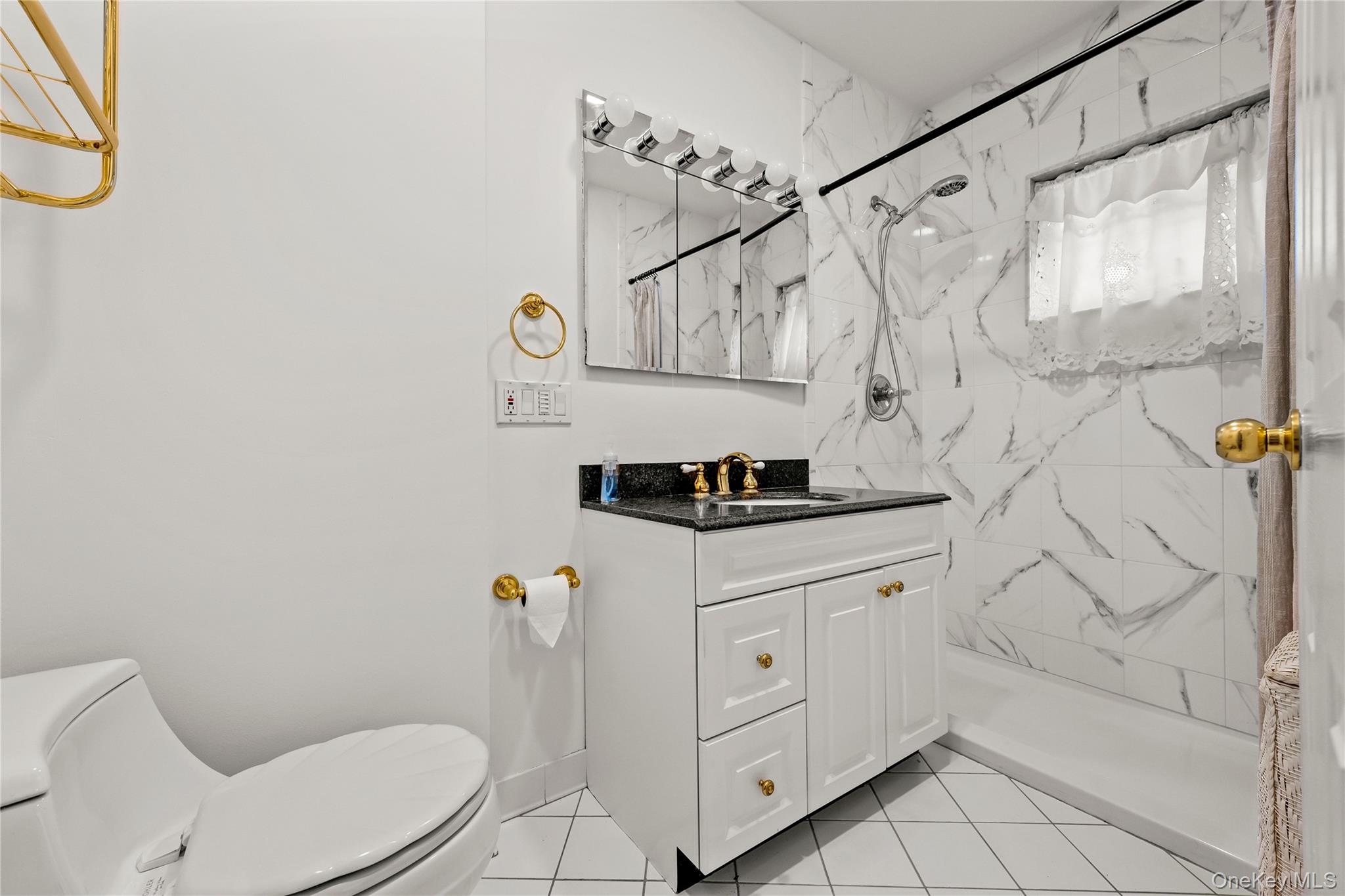 54 Edgewood Road Property Photo 10