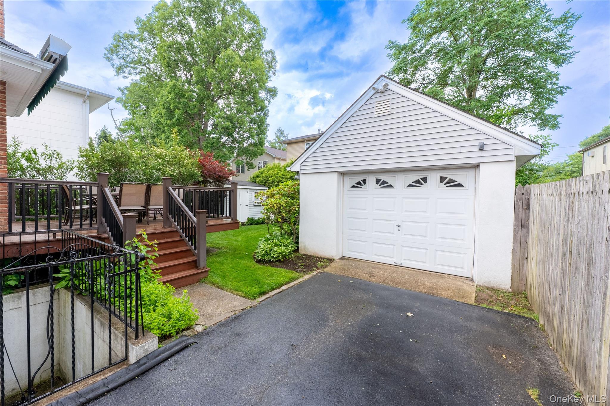 54 Edgewood Road Property Photo 22