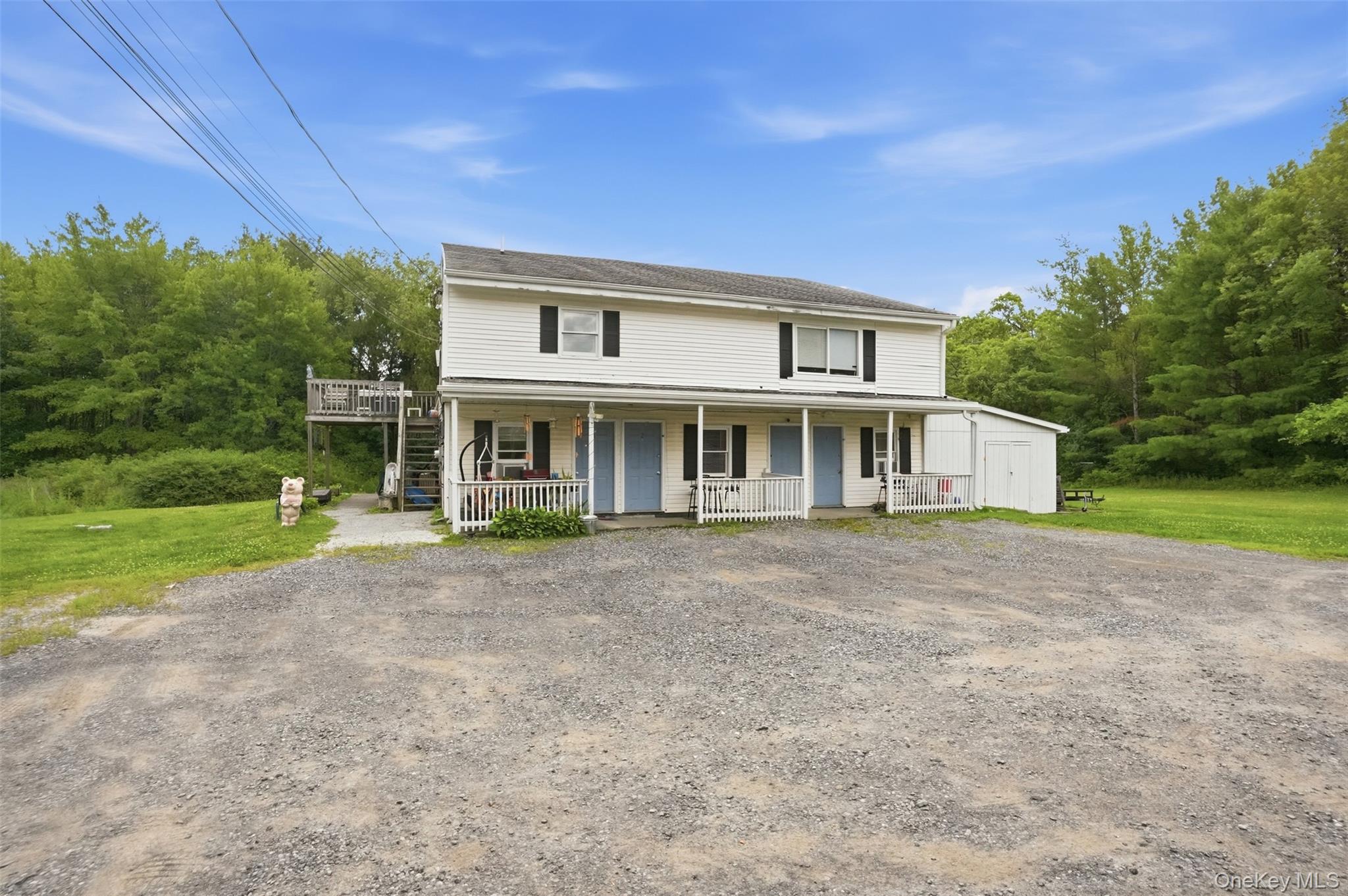 5562 Route 9g Property Photo 1