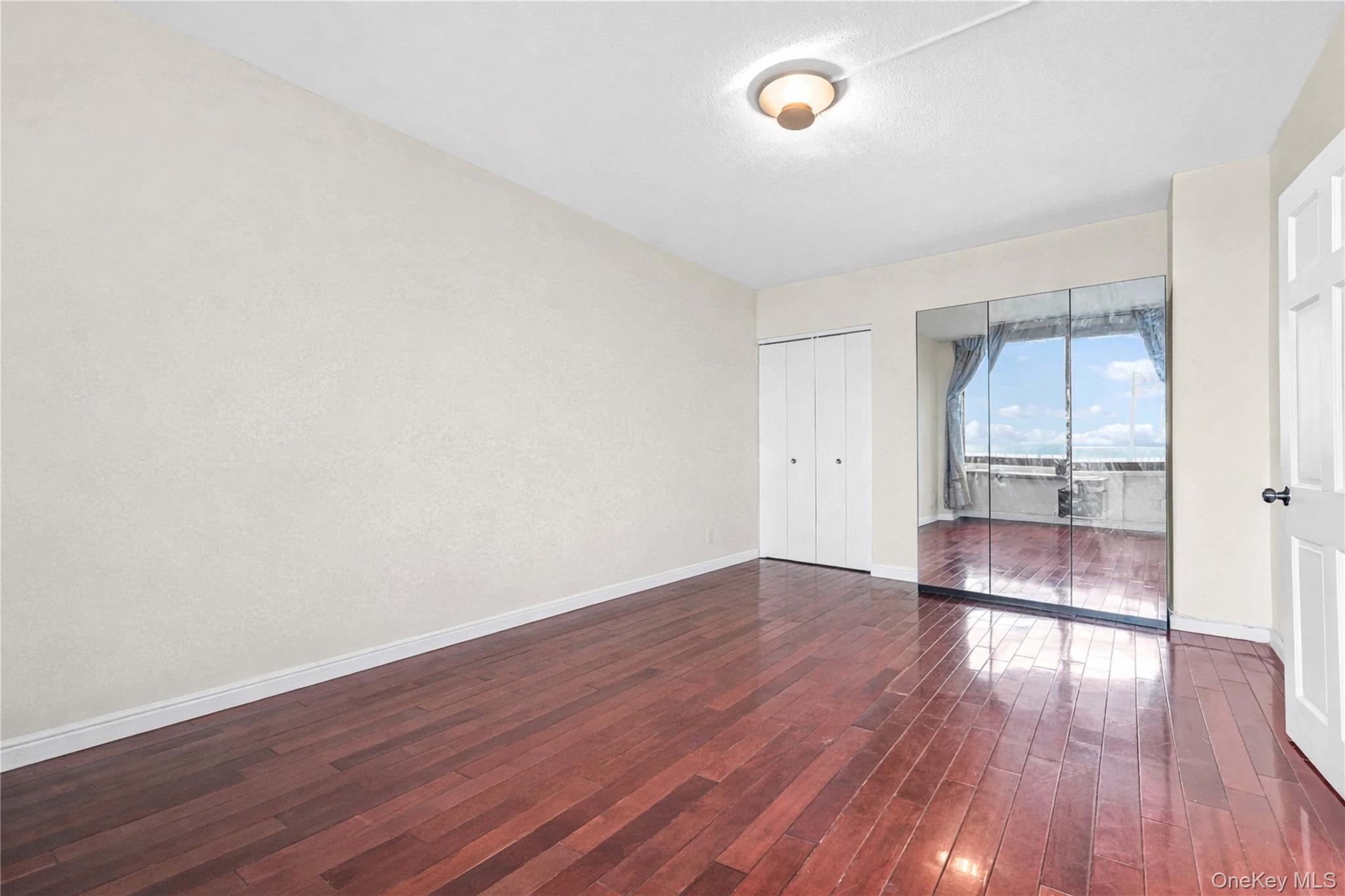 138-35 Elder Avenue 21f Property Photo 19