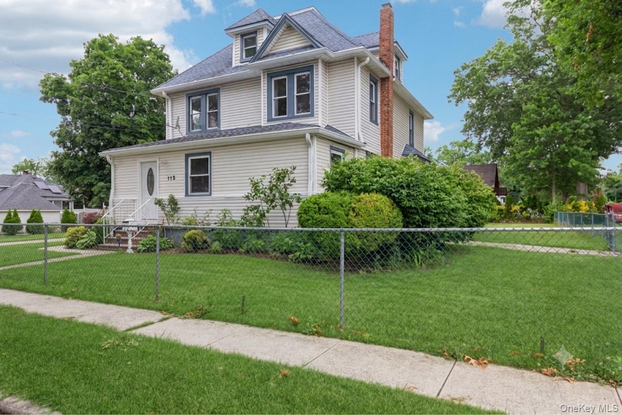 112 Woods Avenue Property Photo 1