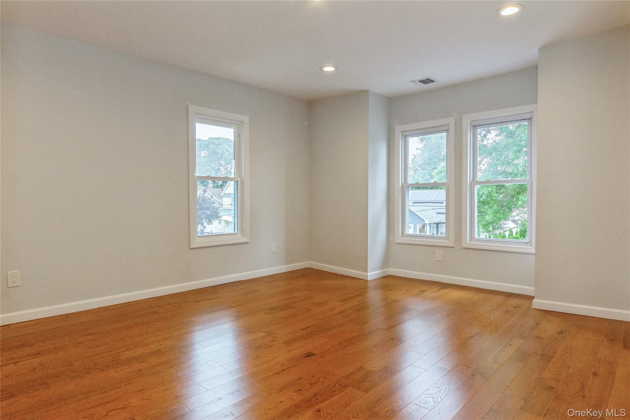112 Woods Avenue Property Photo 20