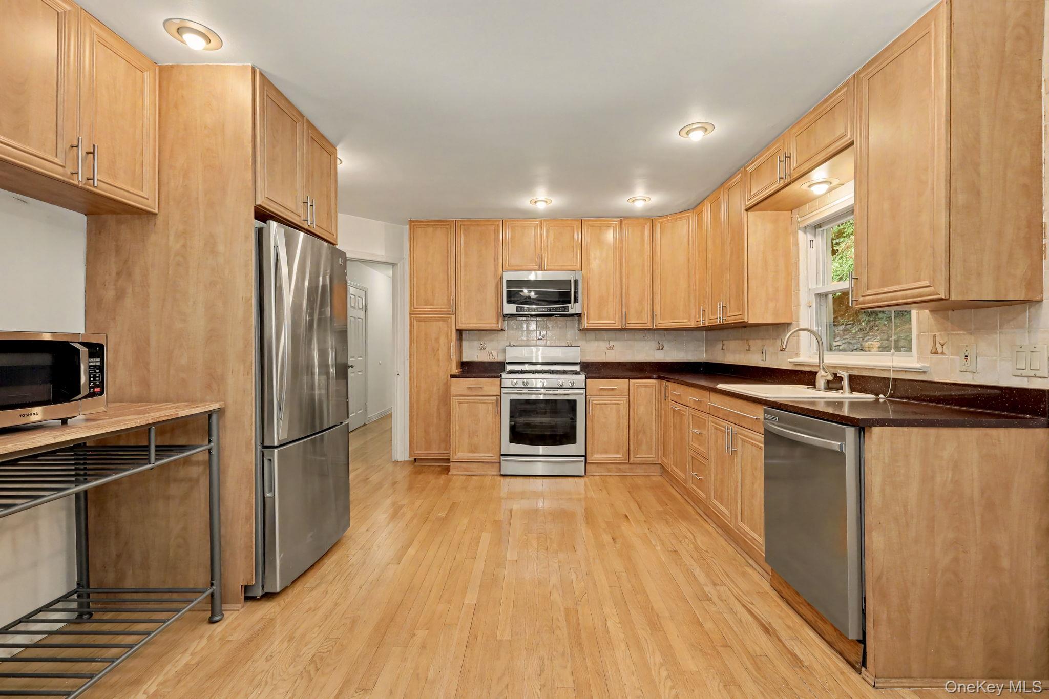 26 Midvale Road Property Photo 7