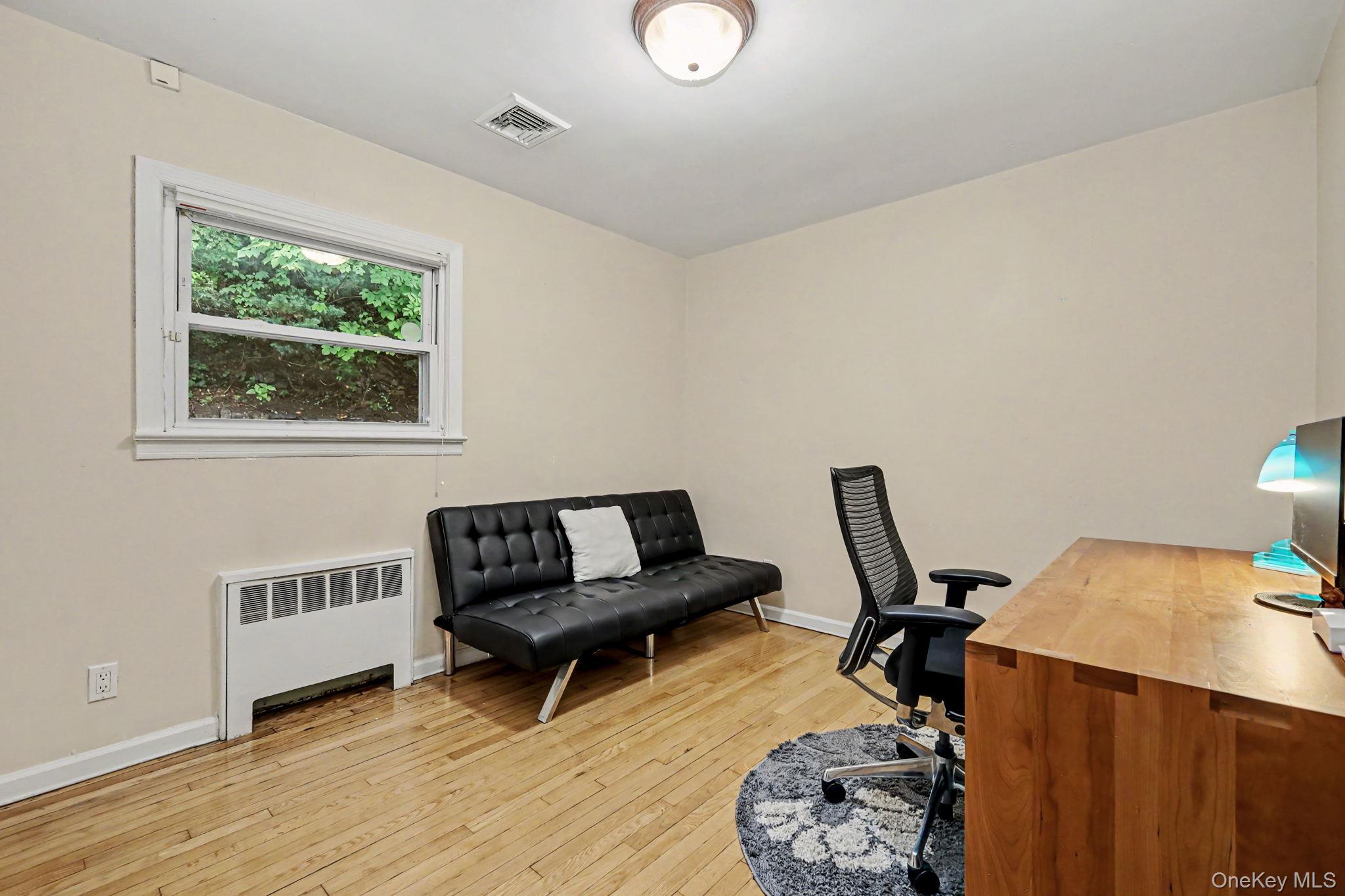 26 Midvale Road Property Photo 14