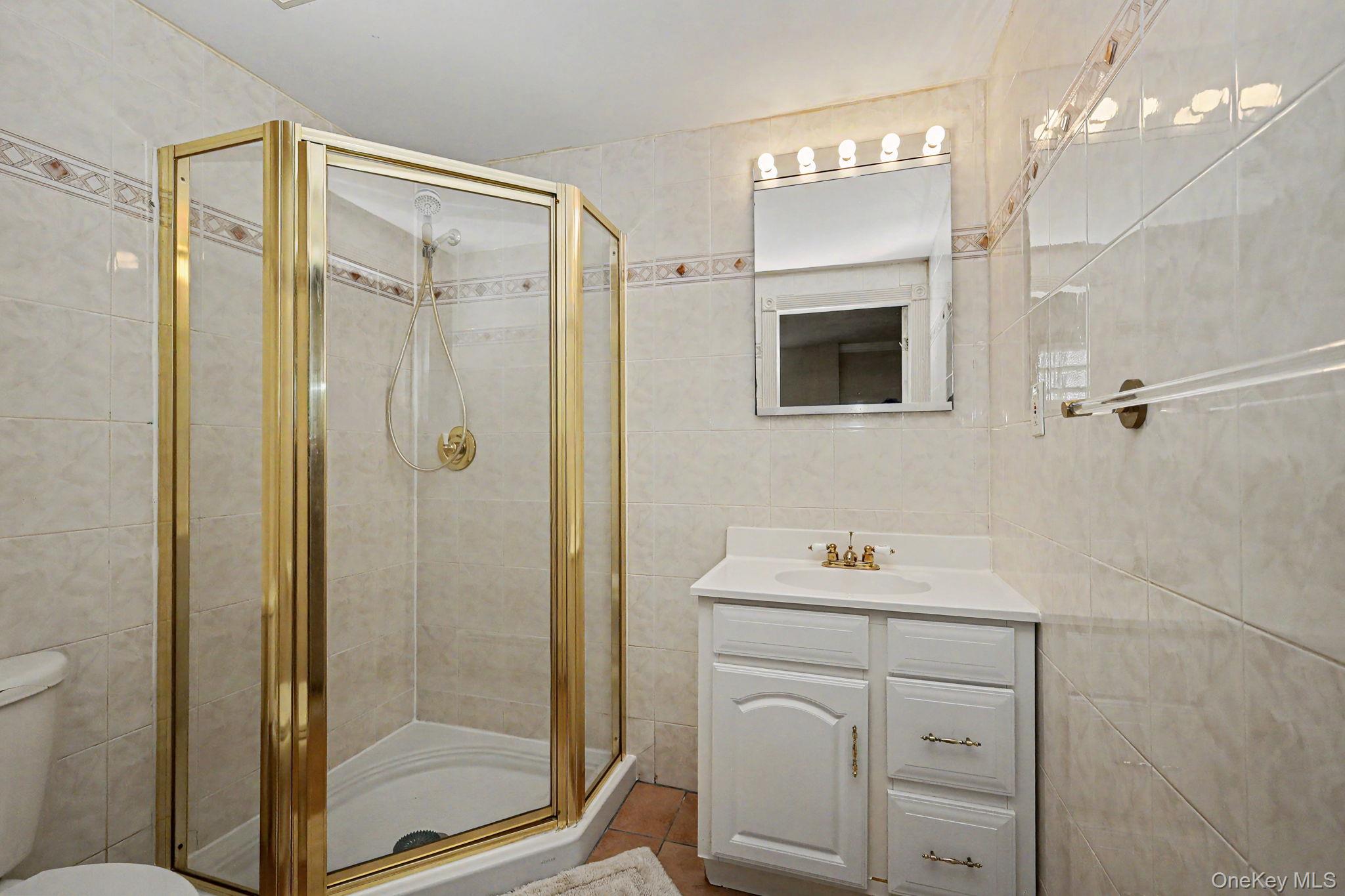 26 Midvale Road Property Photo 17