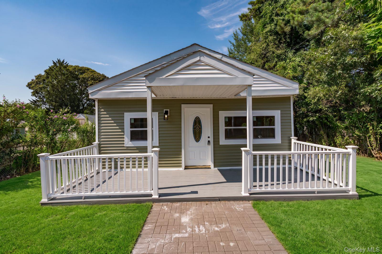 125 Sunset Avenue Property Photo 3