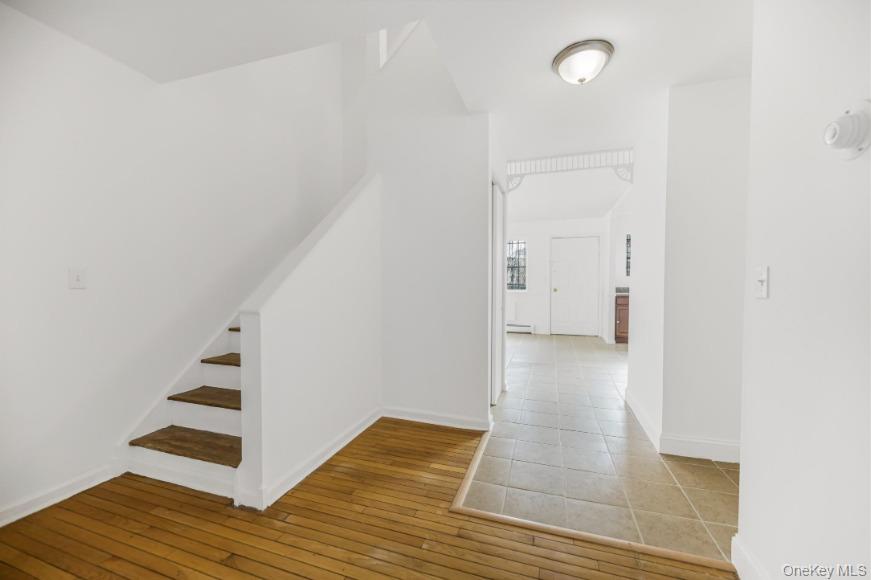 2084 Davidson Avenue Property Photo 20