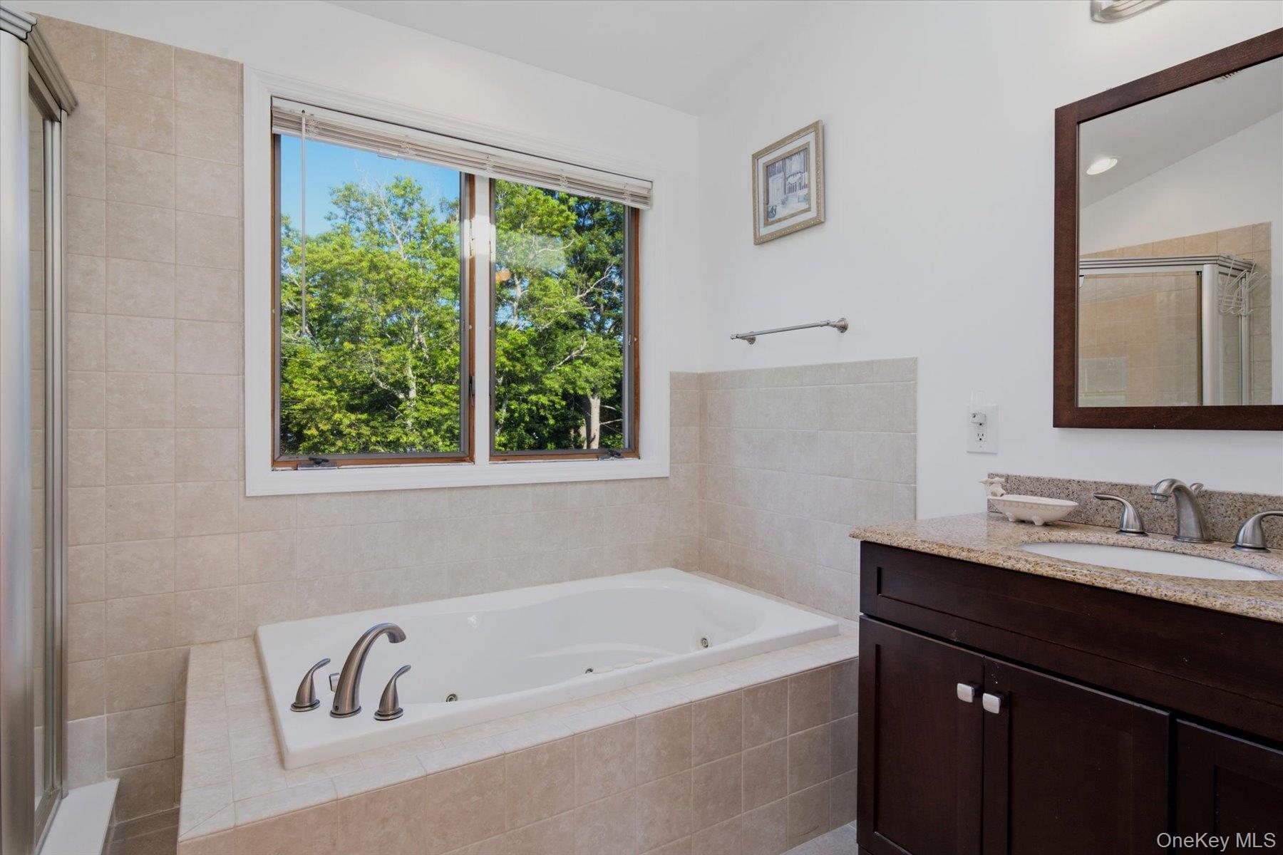 498 Miller Place Road Property Photo 20