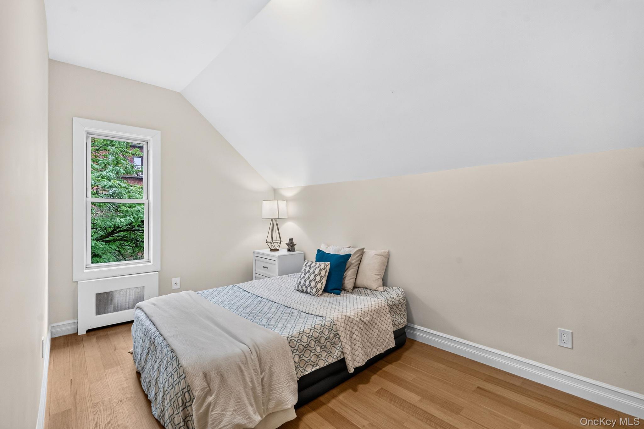286 Wadsworth Avenue Property Photo 42