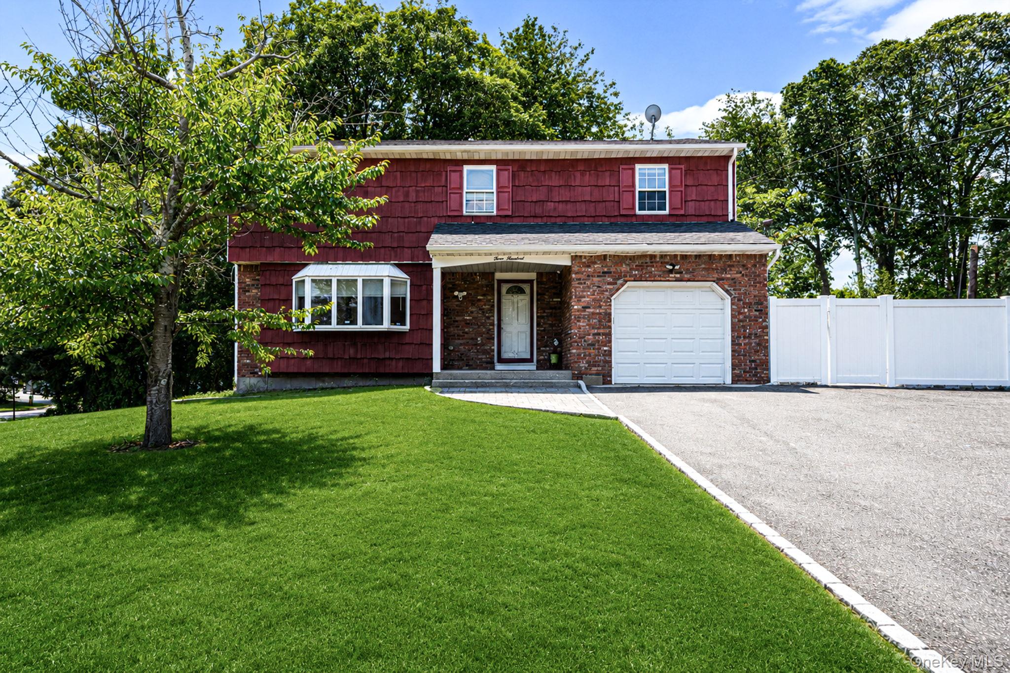 300 Browns Road Property Photo 1