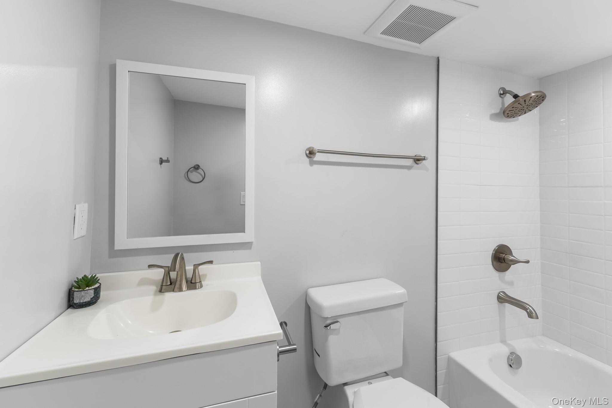 19 Dykes Park Road Property Photo 12
