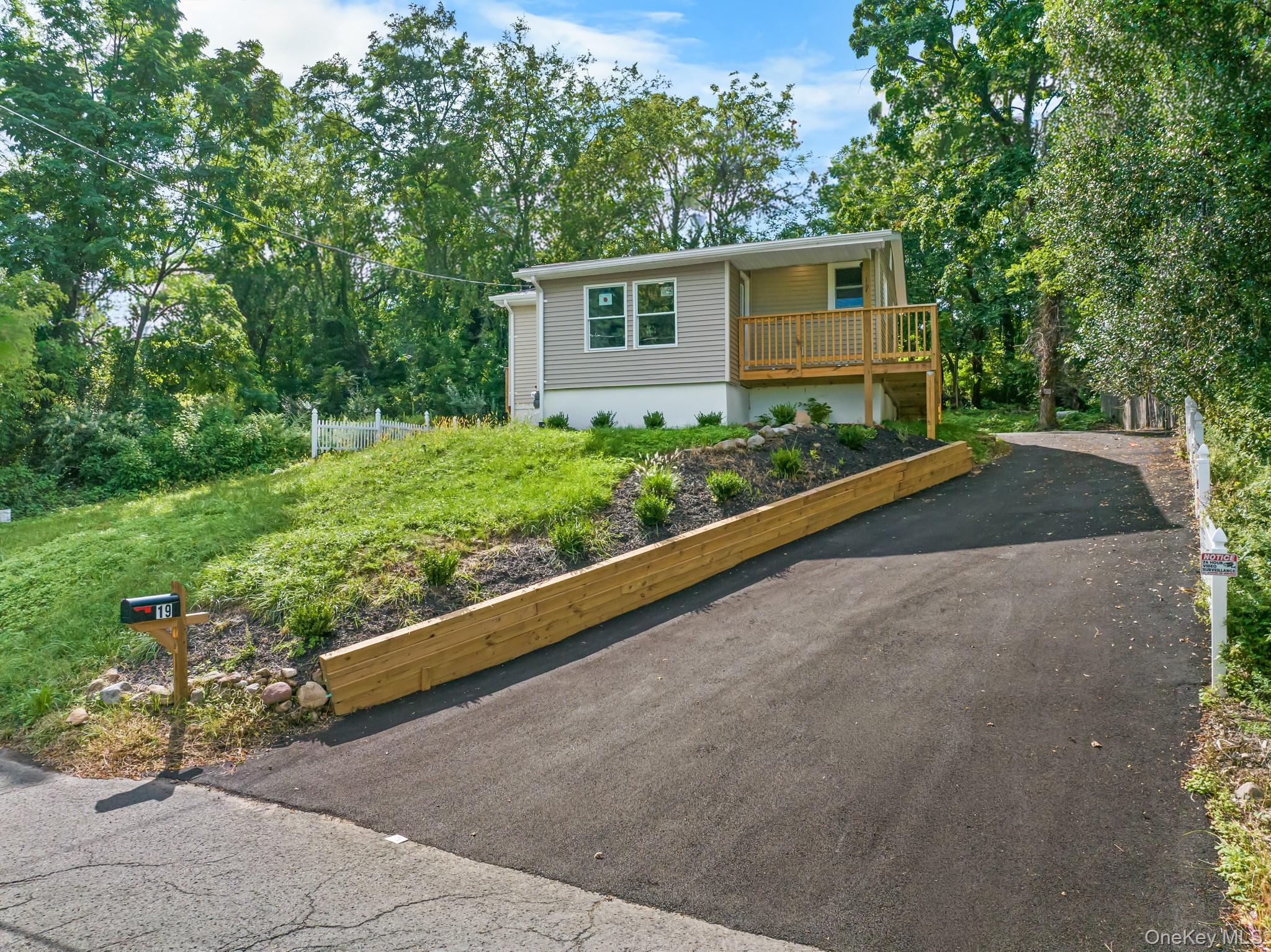 19 Dykes Park Road Property Photo 14
