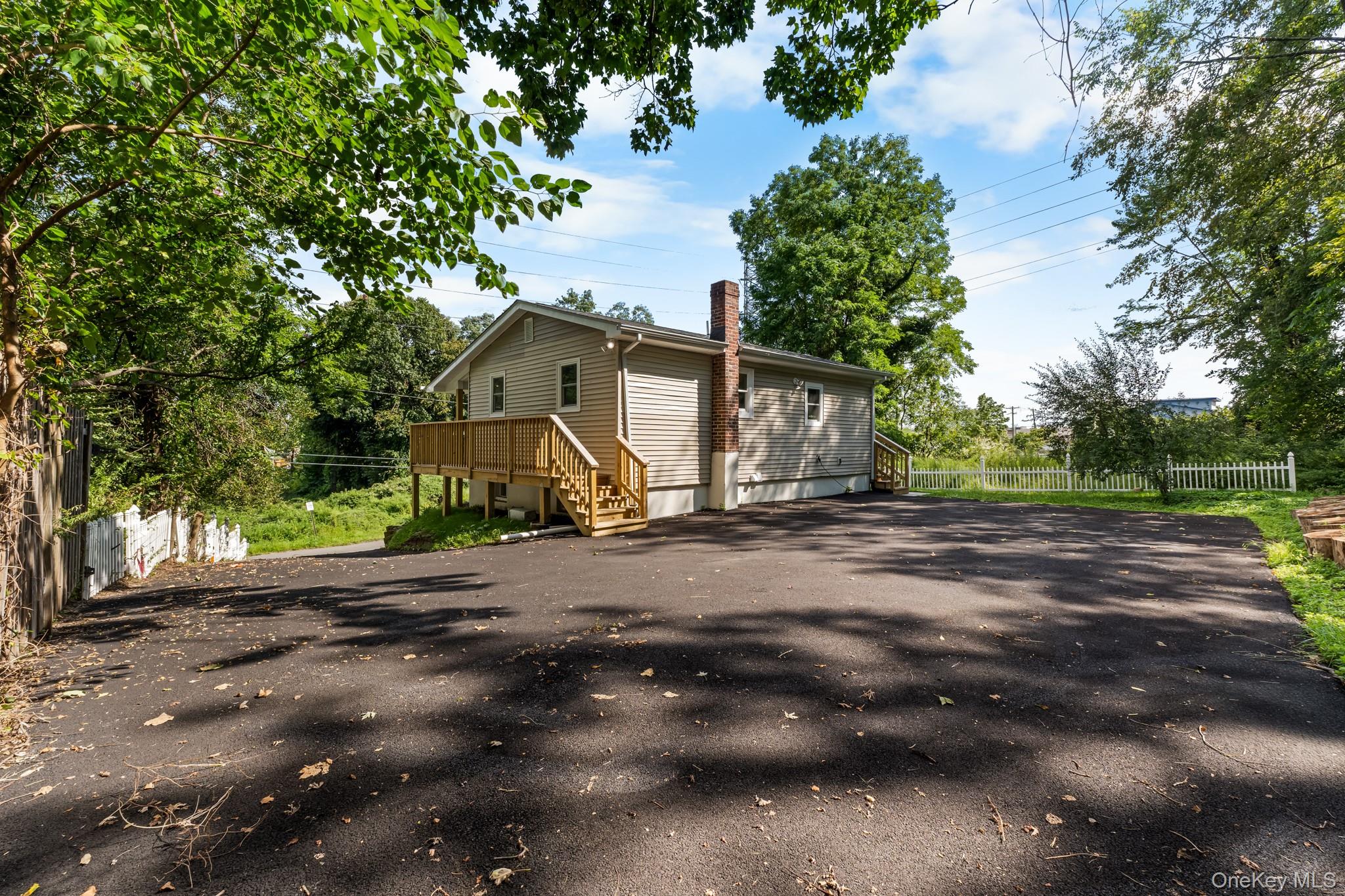19 Dykes Park Road Property Photo 15