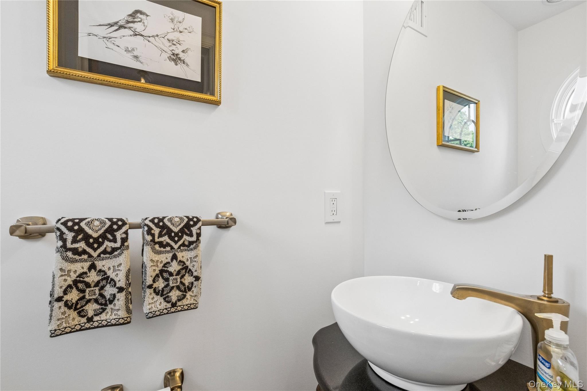 1022367 Property Photo 6