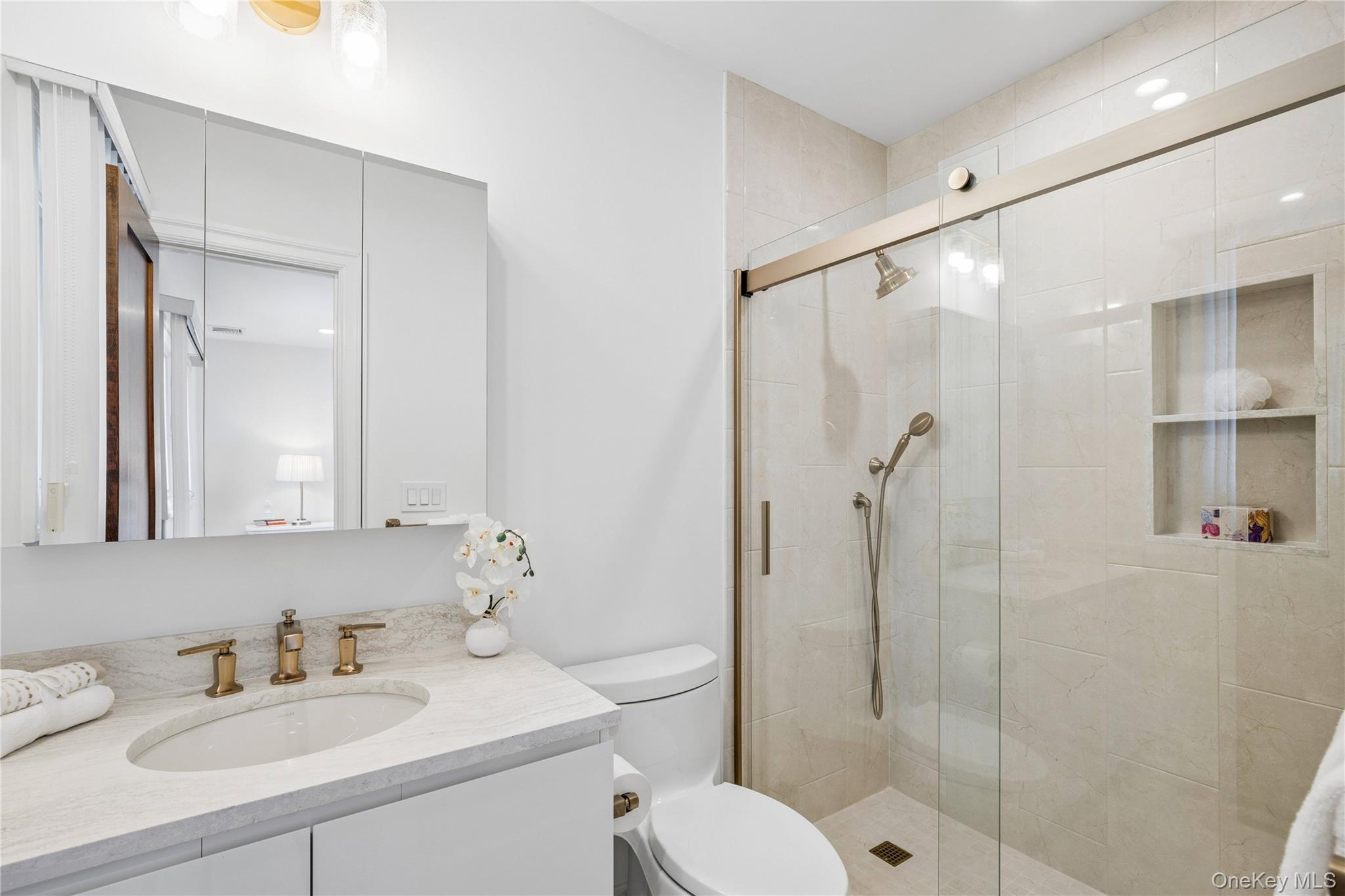 1022367 Property Photo 27