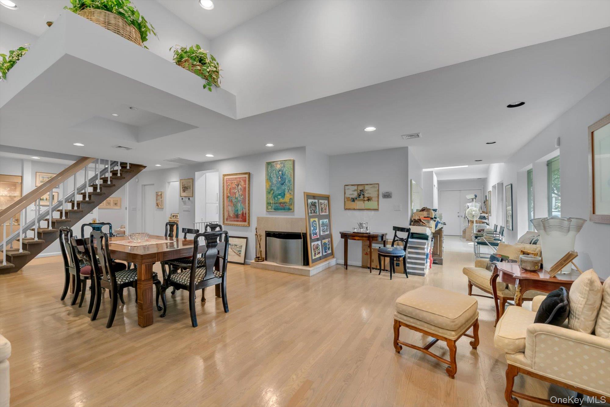 57 Parkway Drive Property Photo 4