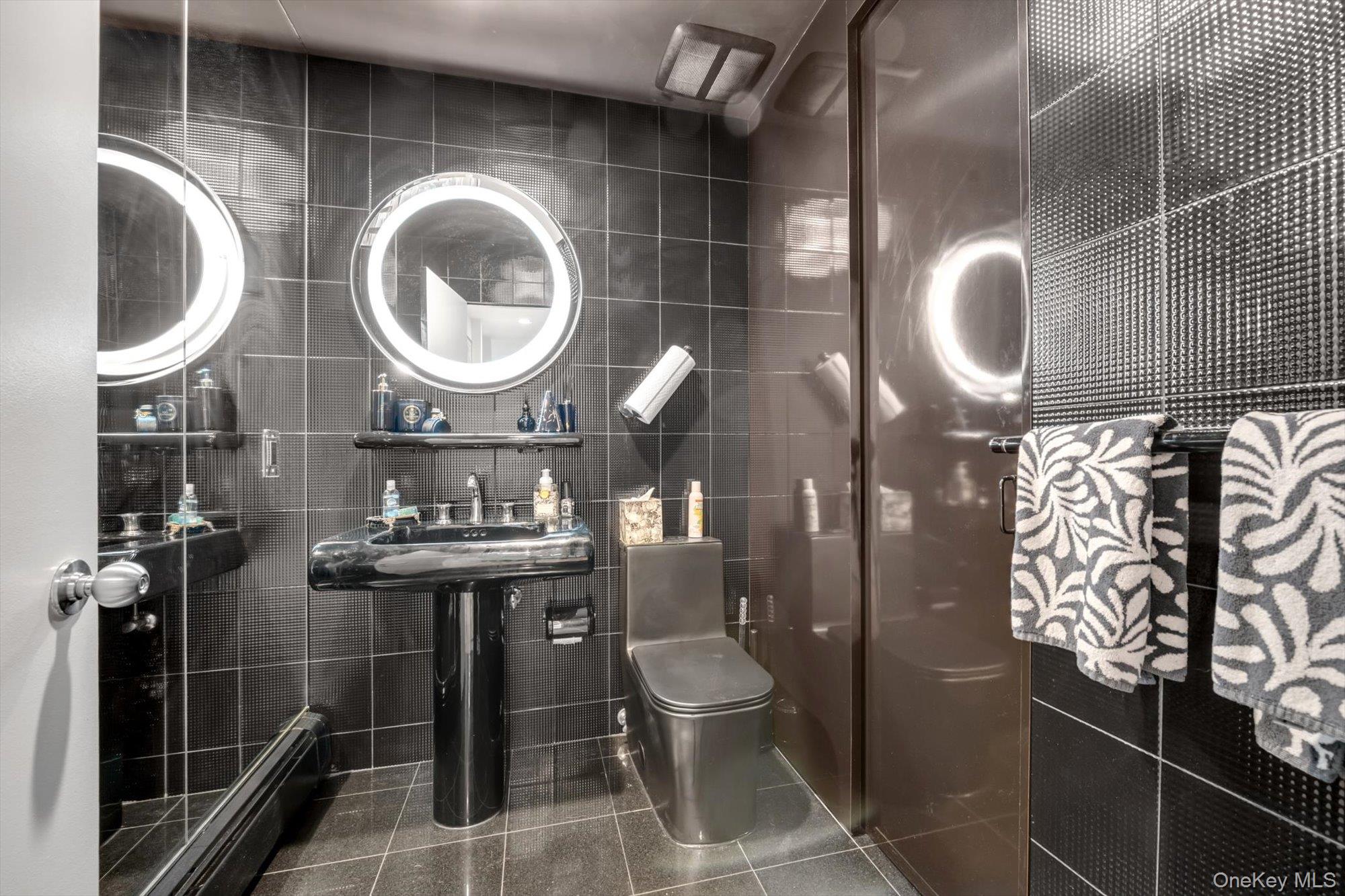 57 Parkway Drive Property Photo 8