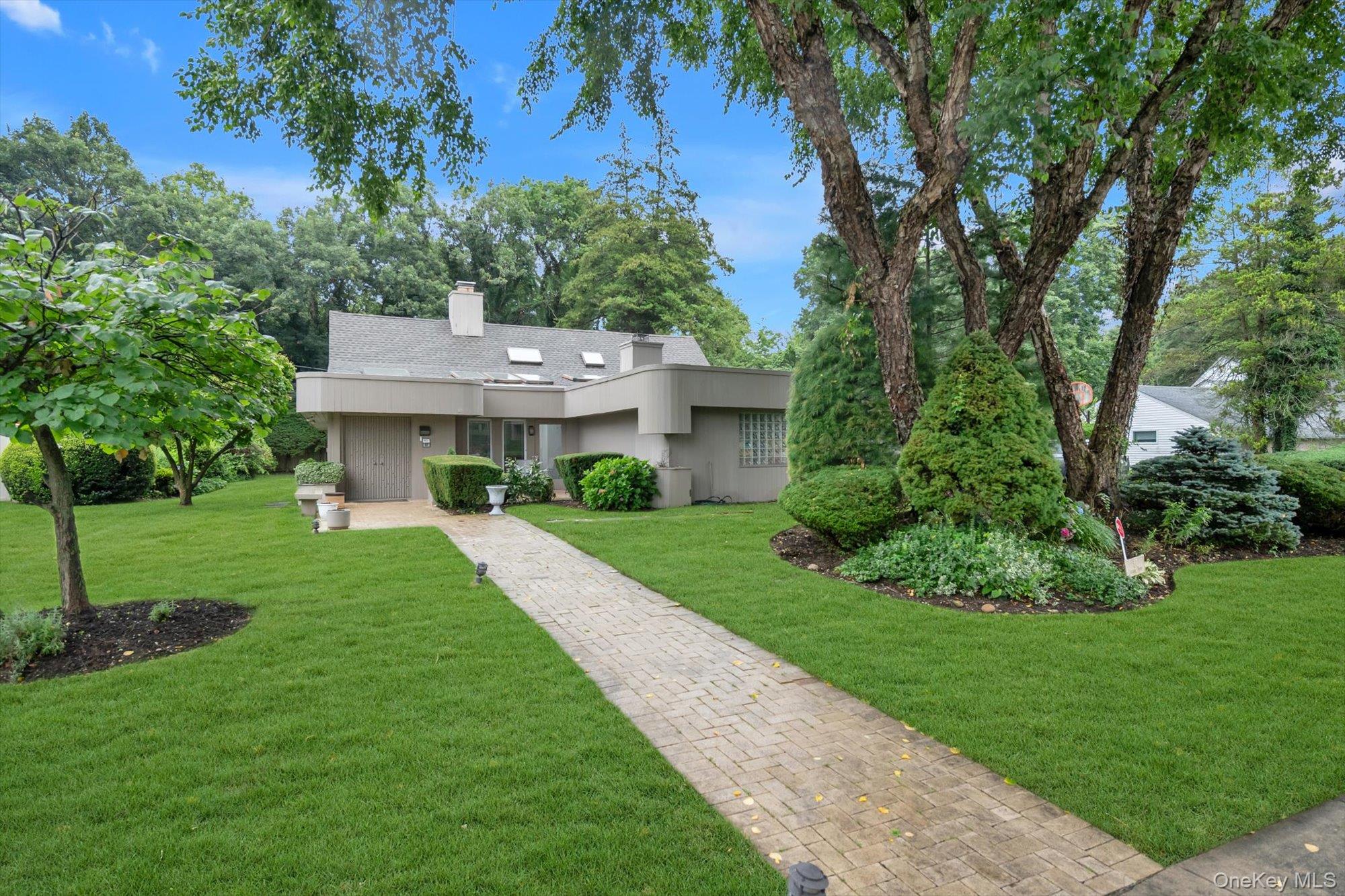 57 Parkway Drive Property Photo 21