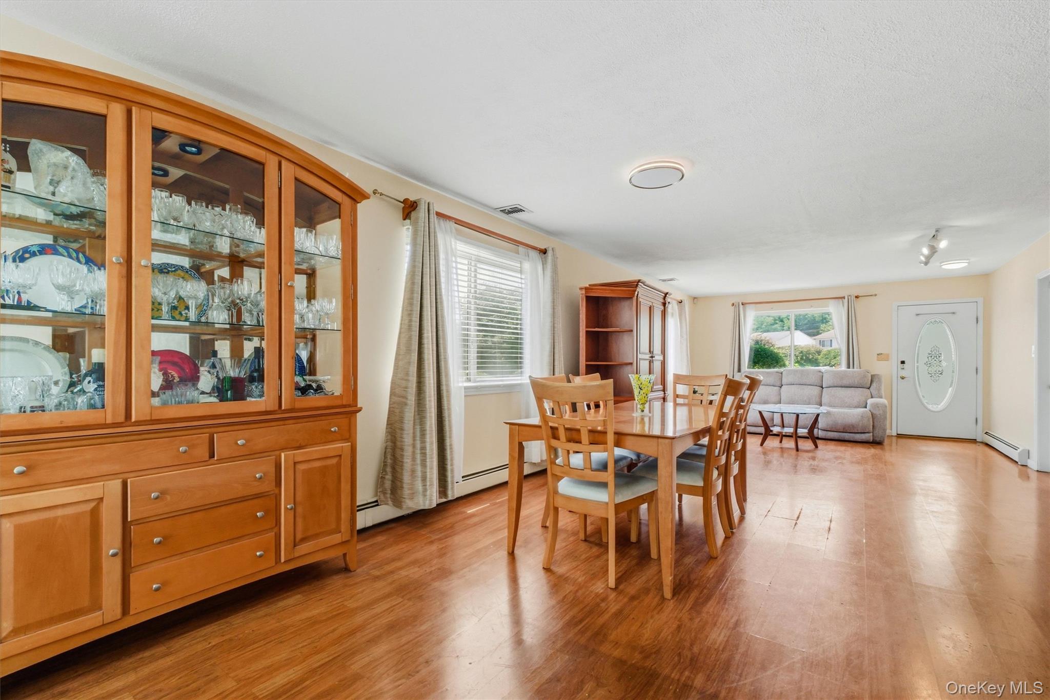 400 Plover Court Property Photo 10