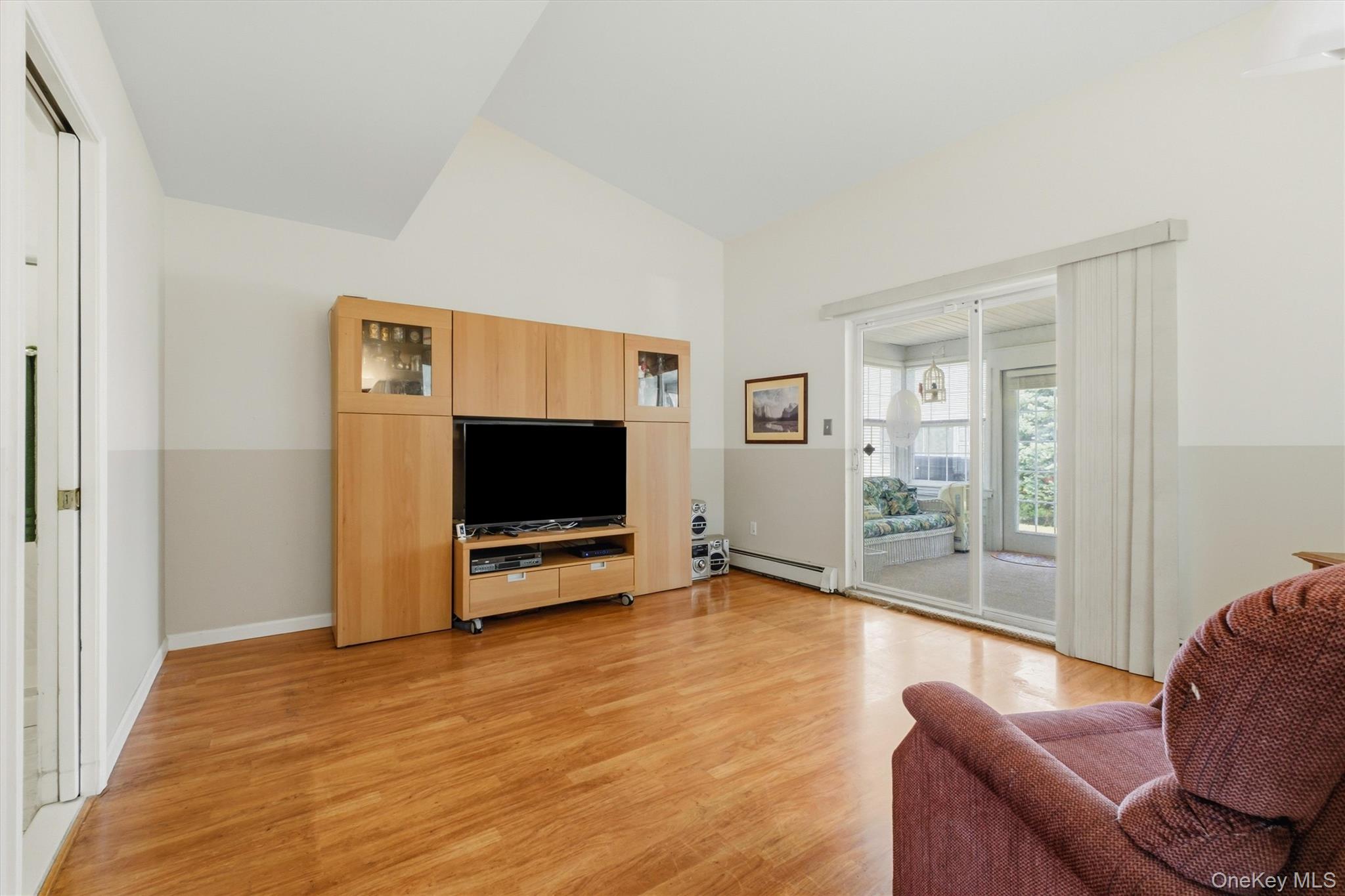 400 Plover Court Property Photo 15