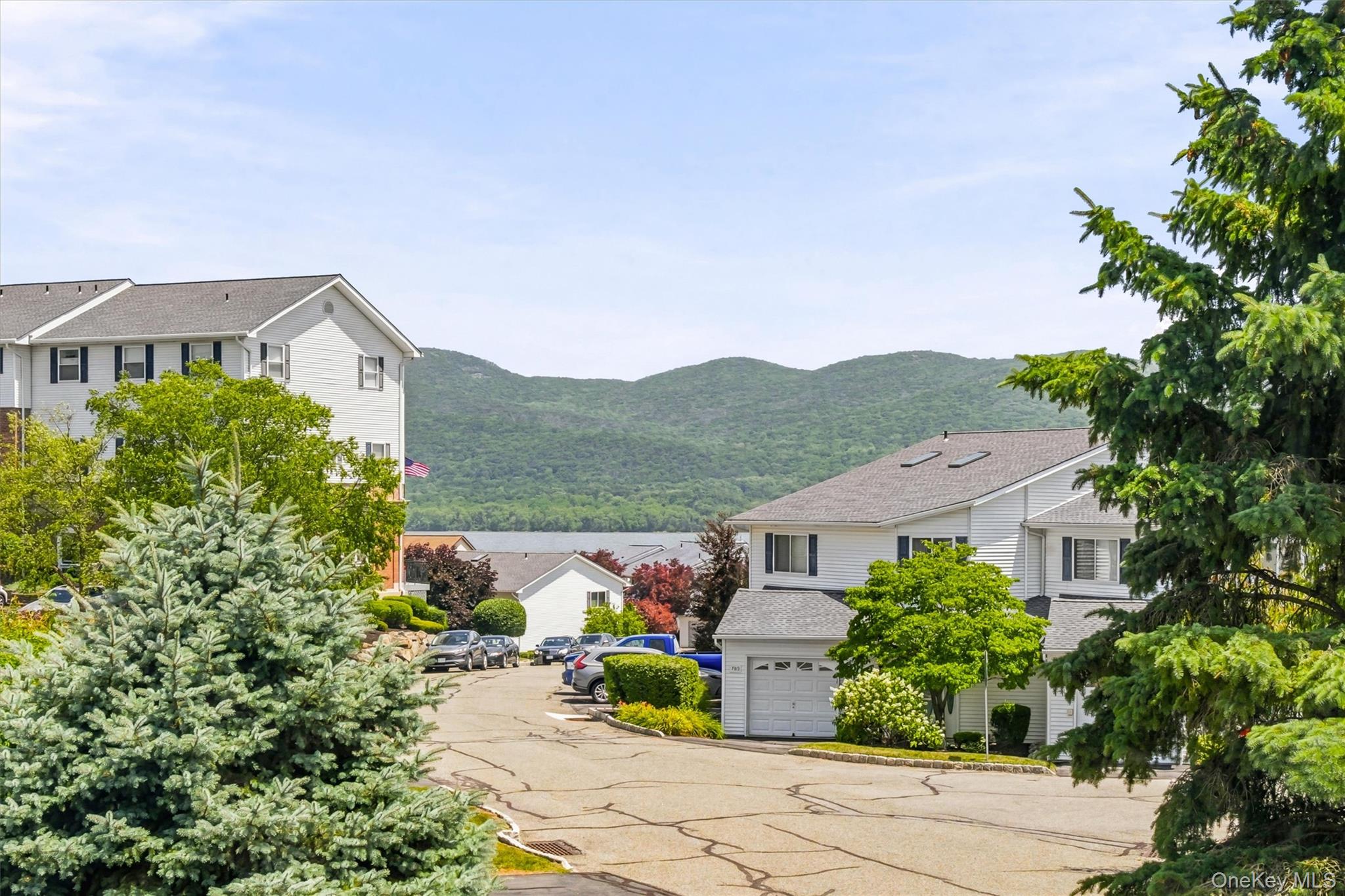 400 Plover Court Property Photo 44