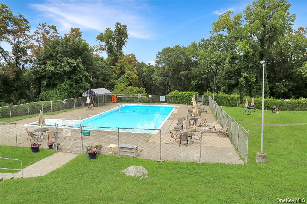 1 Lakeview Drive 6s Property Photo 30