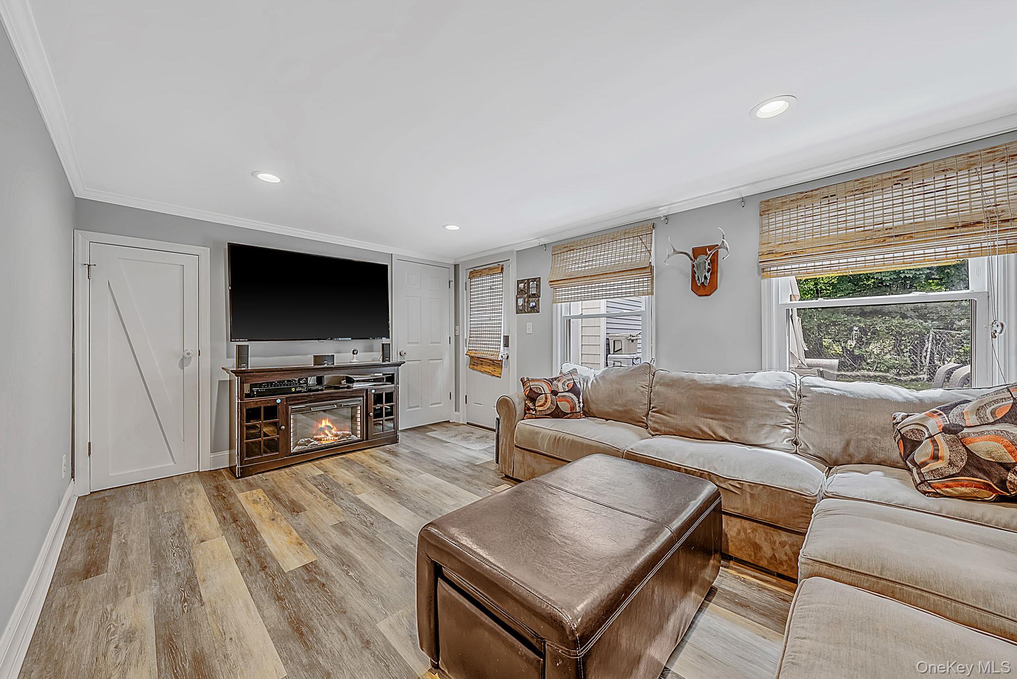 723 Park Avenue Property Photo 7