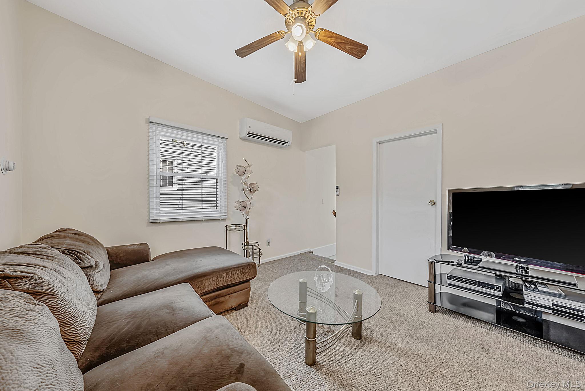 723 Park Avenue Property Photo 17