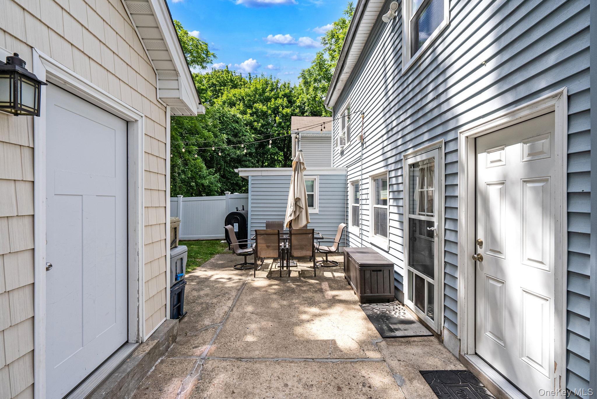 723 Park Avenue Property Photo 29