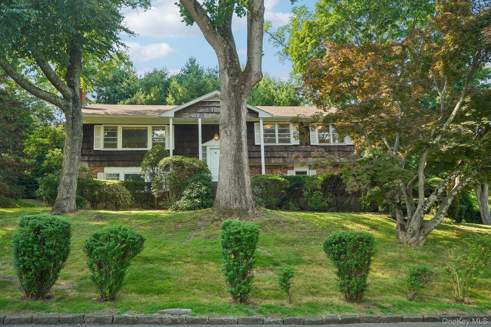 234 Duxbury Road Property Photo 1